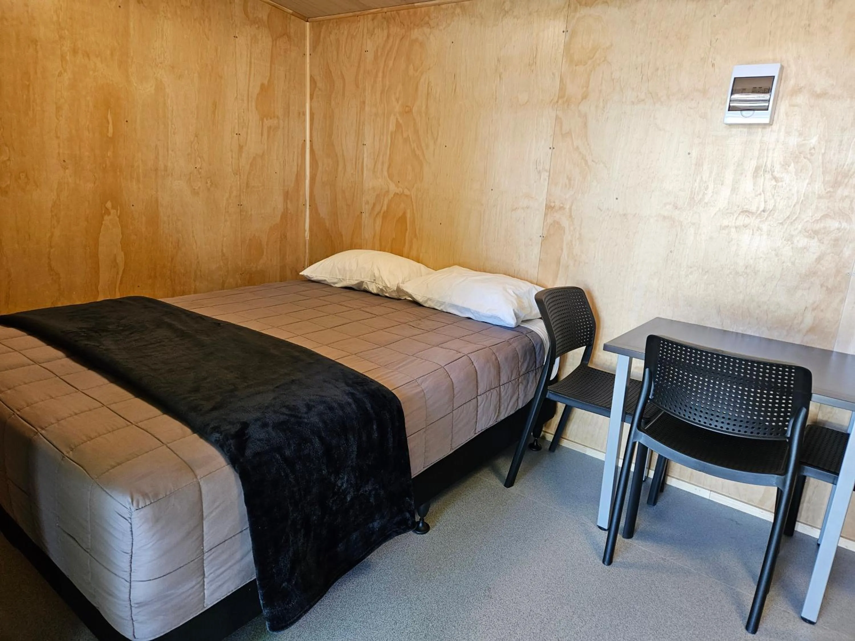 Bed in Te Anau Top 10 Holiday Park and Motels