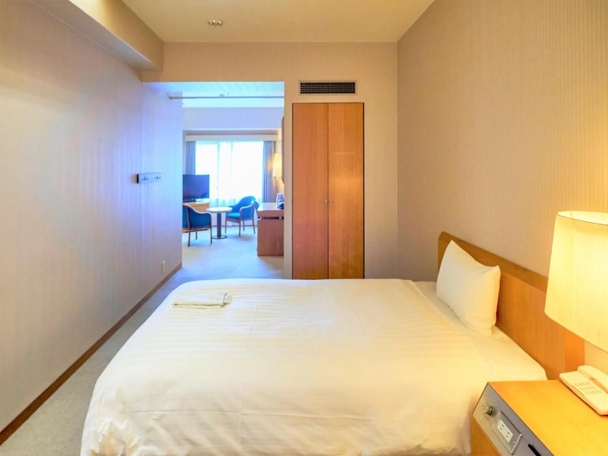 Bed in Court Hotel Fukuoka Tenjin