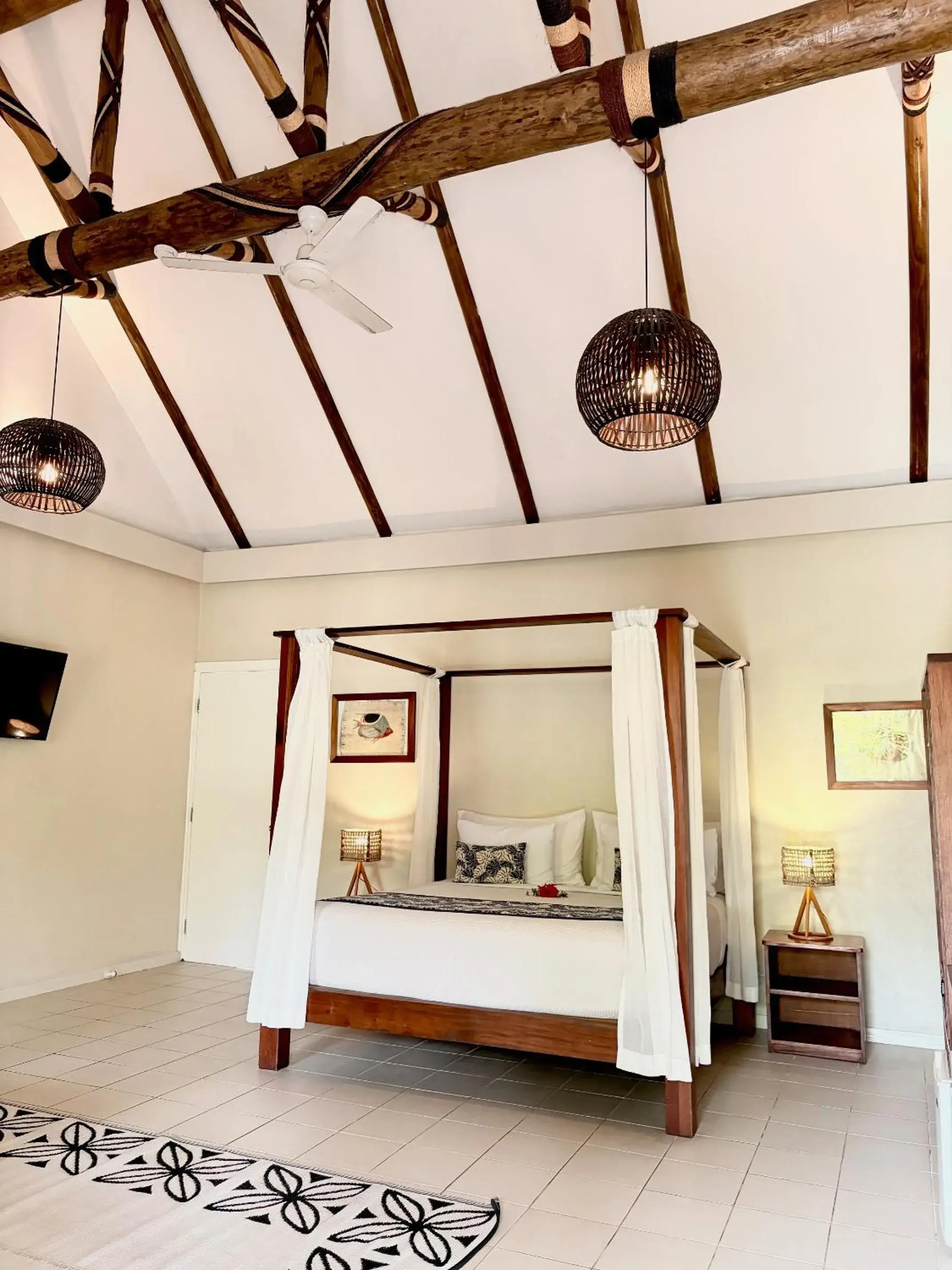 Bedroom, Bed in Blue Lagoon Beach Resort Bedroom, Bed in Blue Lagoon Beach Resort