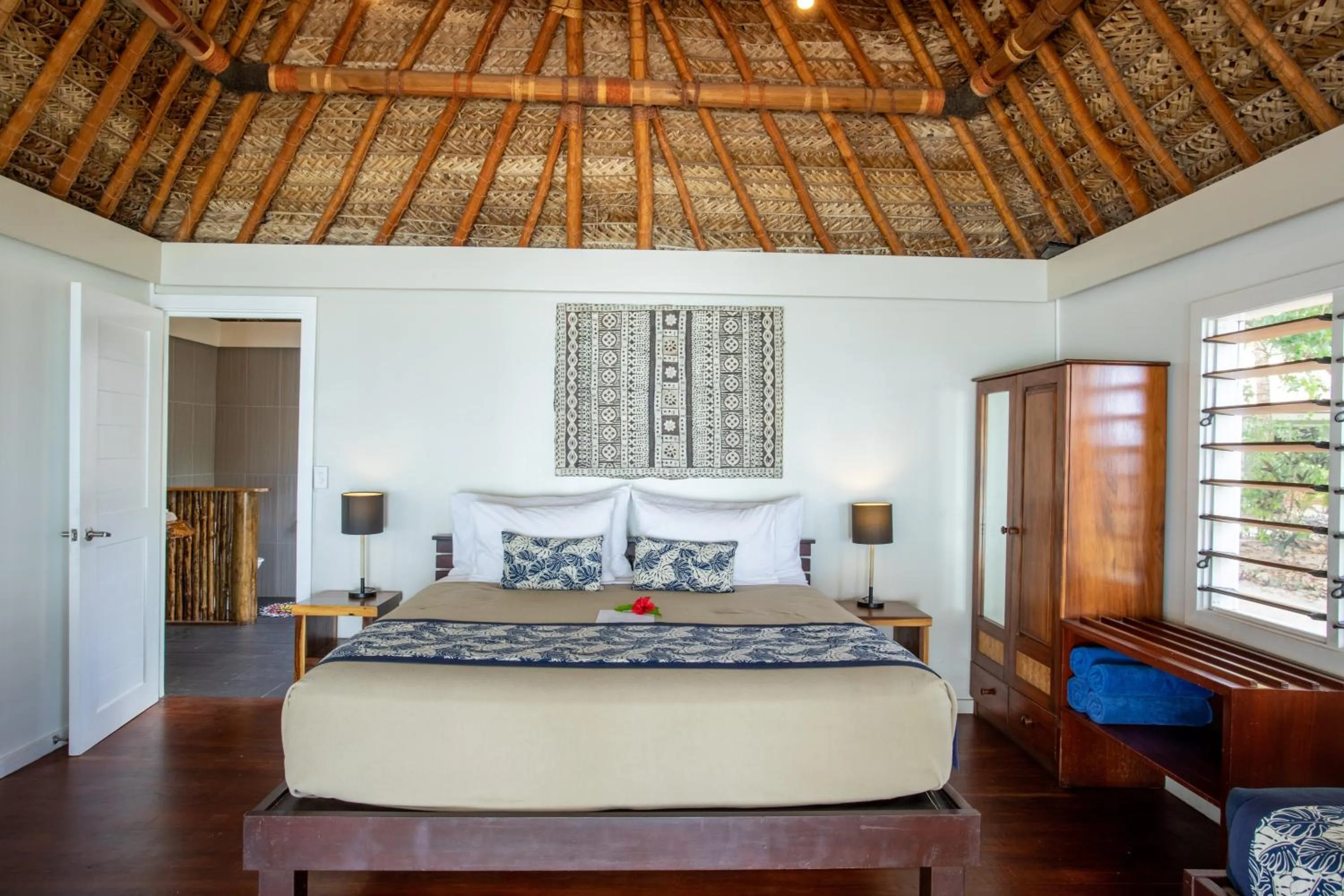 Bedroom, Bed in Blue Lagoon Beach Resort