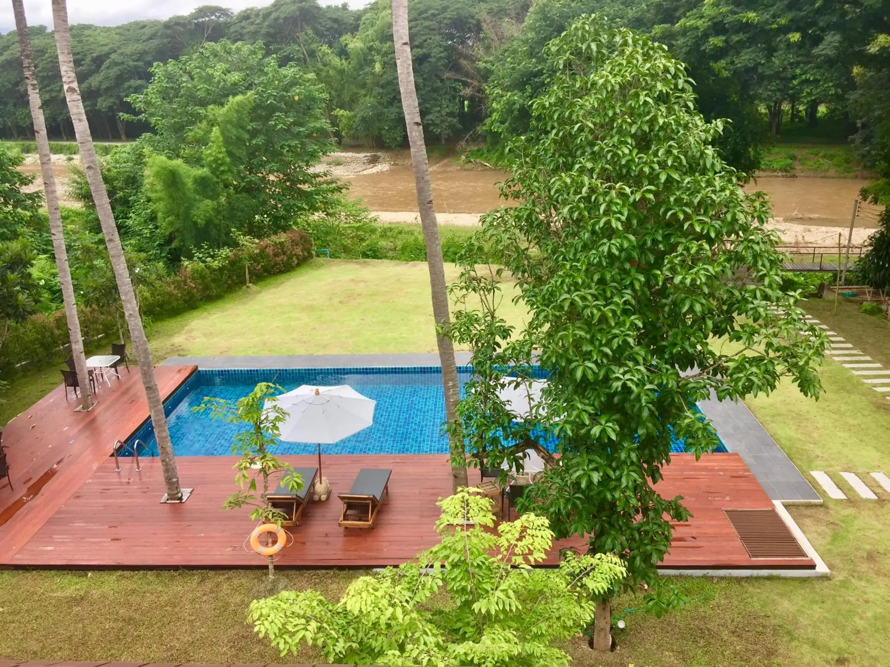 Swimming pool in Riverhouse Resort Swimming pool in Riverhouse Resort