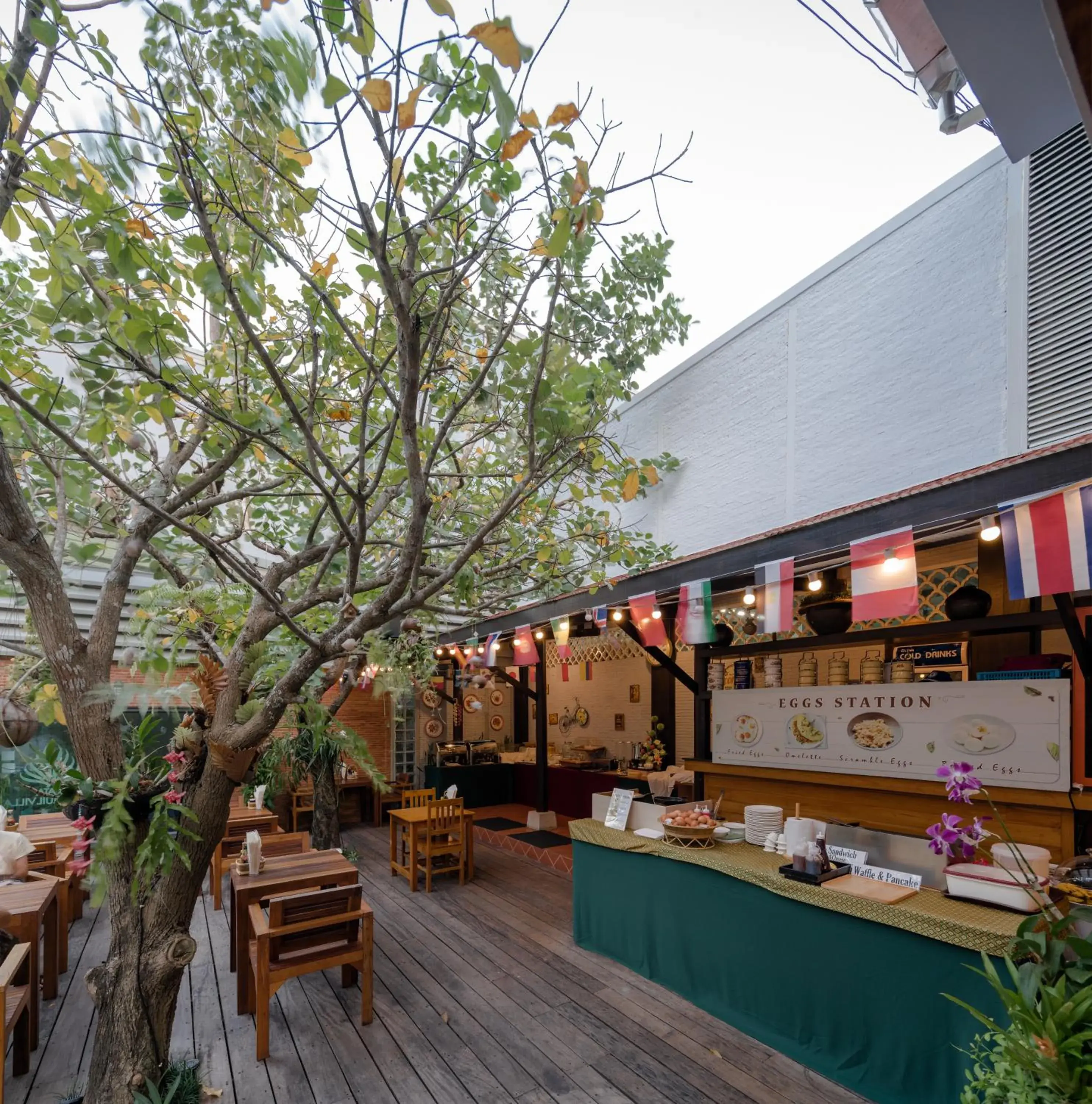 Restaurant/places to eat in Kata Tranquil Villa - SHA Plus Restaurant/places to eat in Kata Tranquil Villa - SHA Plus