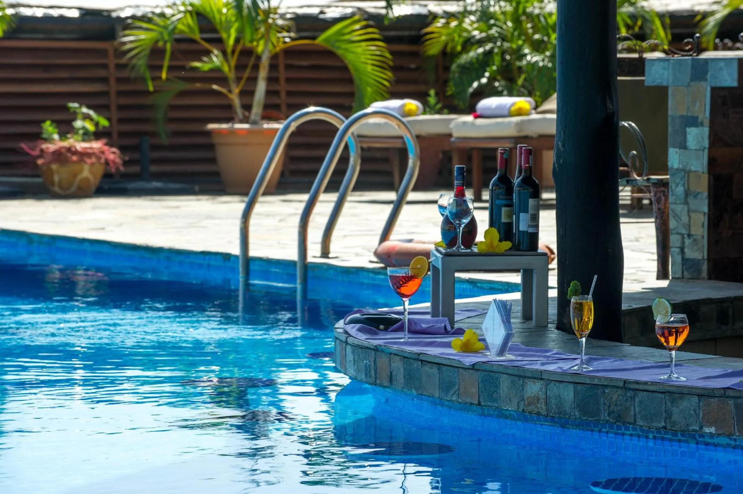 Lounge or bar in Malaika Beach Resort