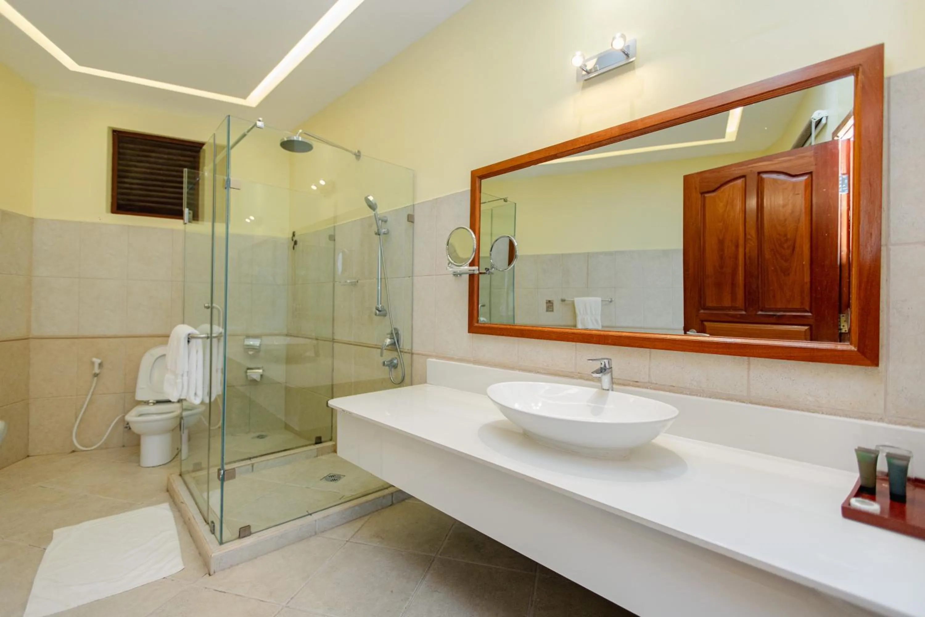 Malaika Beach Resort