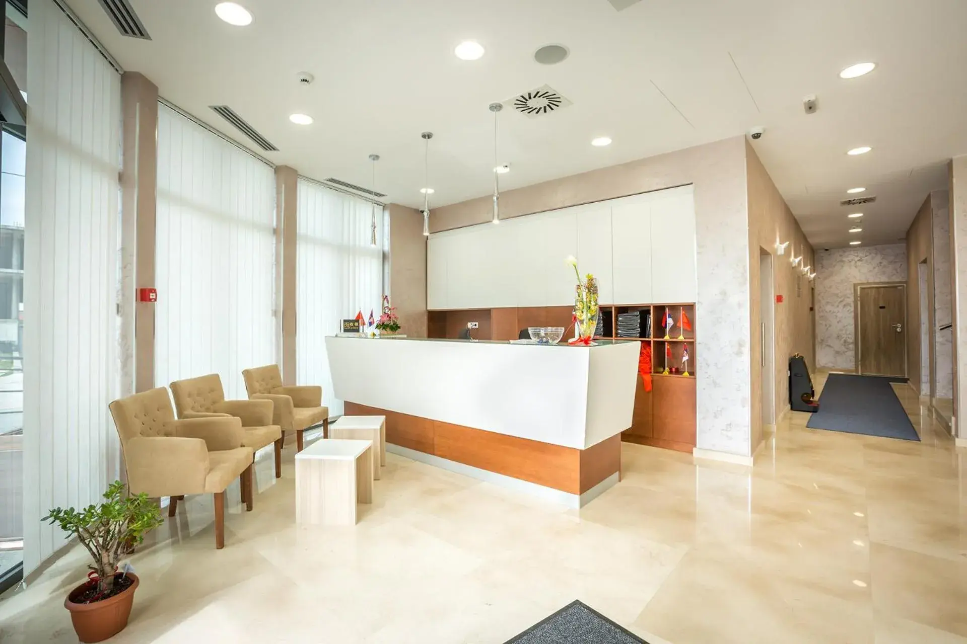 Lobby or reception in Hotel Mar Garni Lobby or reception in Hotel Mar Garni