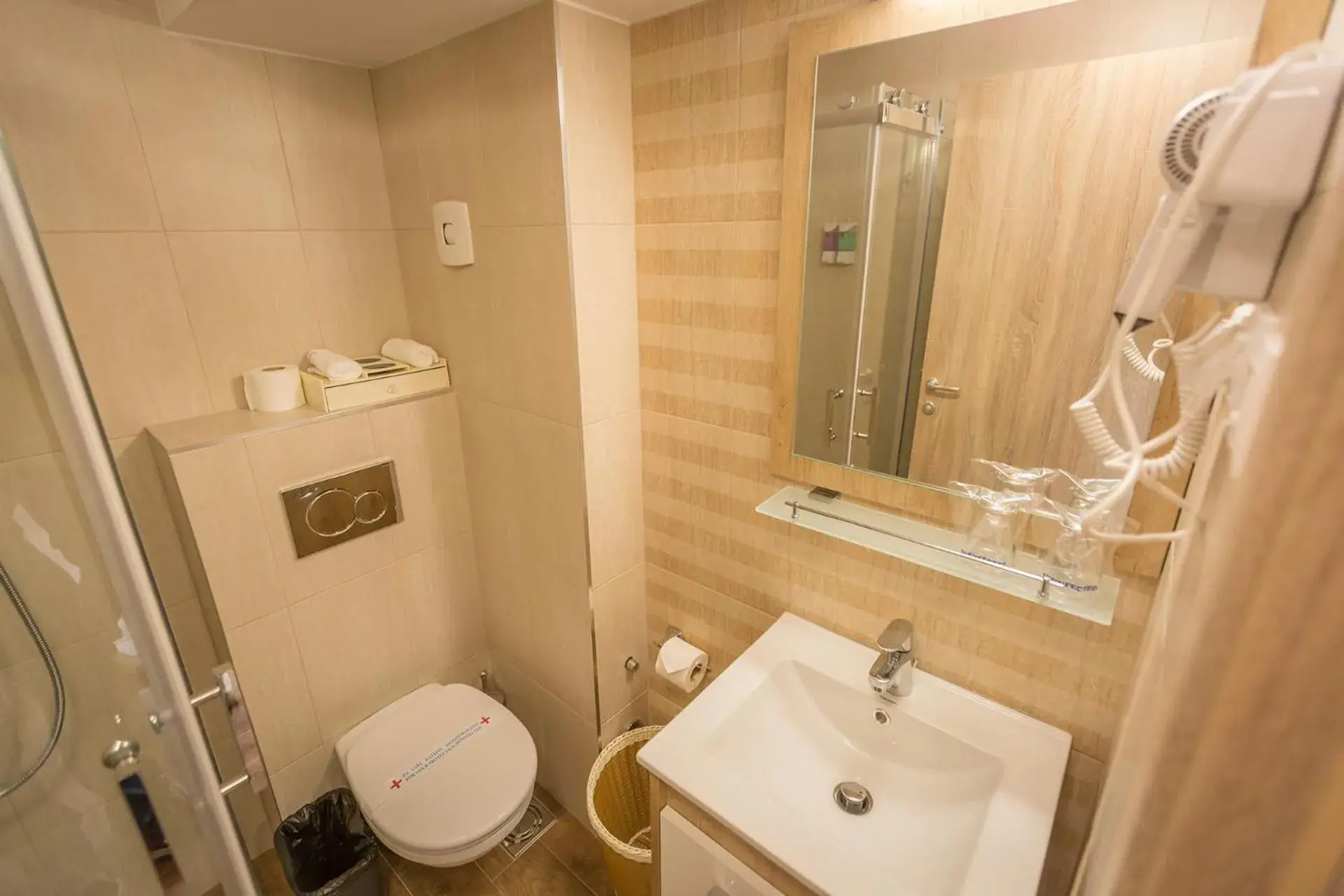Superior Twin Room - single occupancy in Hotel Mar Garni Superior Twin Room - single occupancy in Hotel Mar Garni