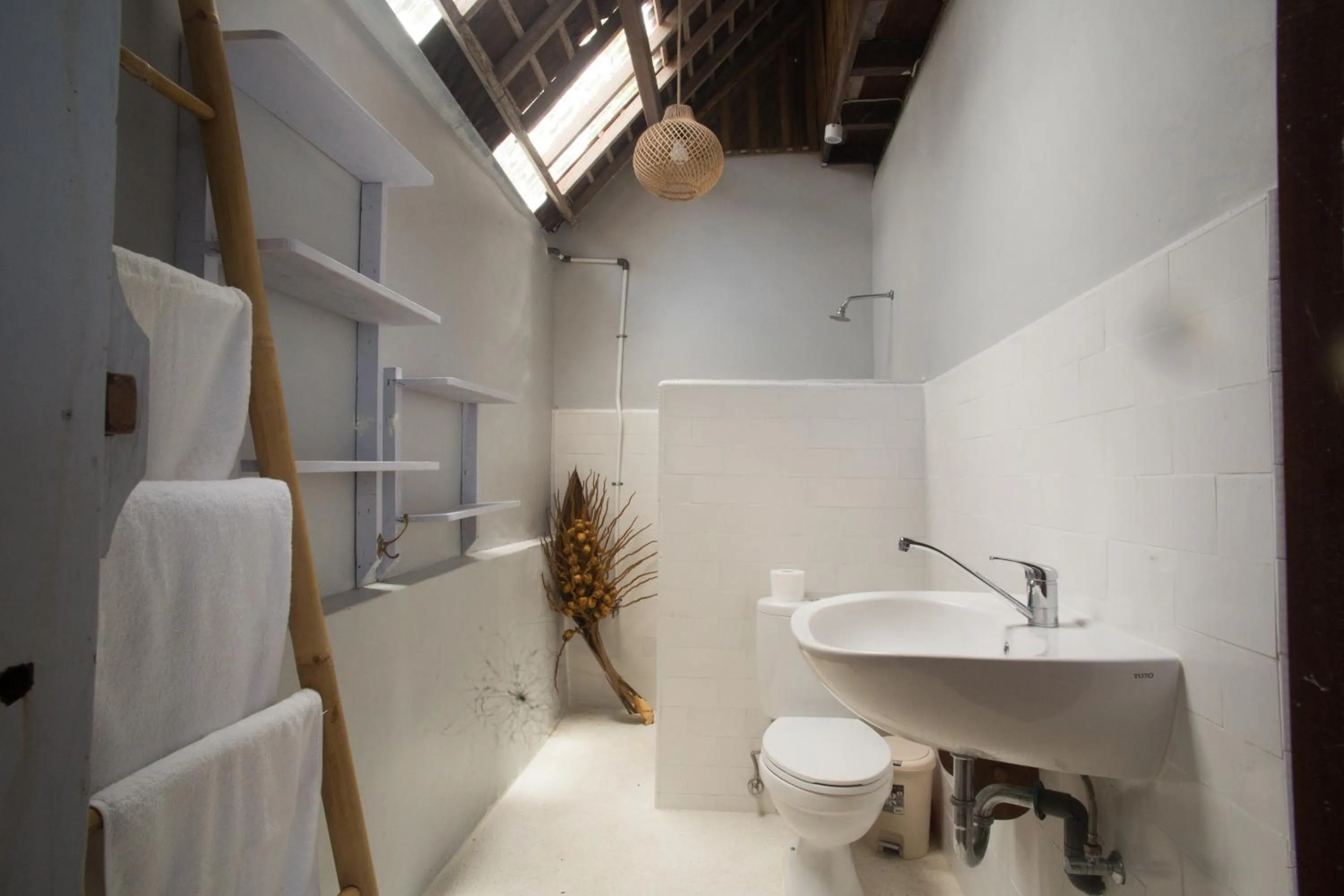 Bathroom in Pondok Pisang Candidasa