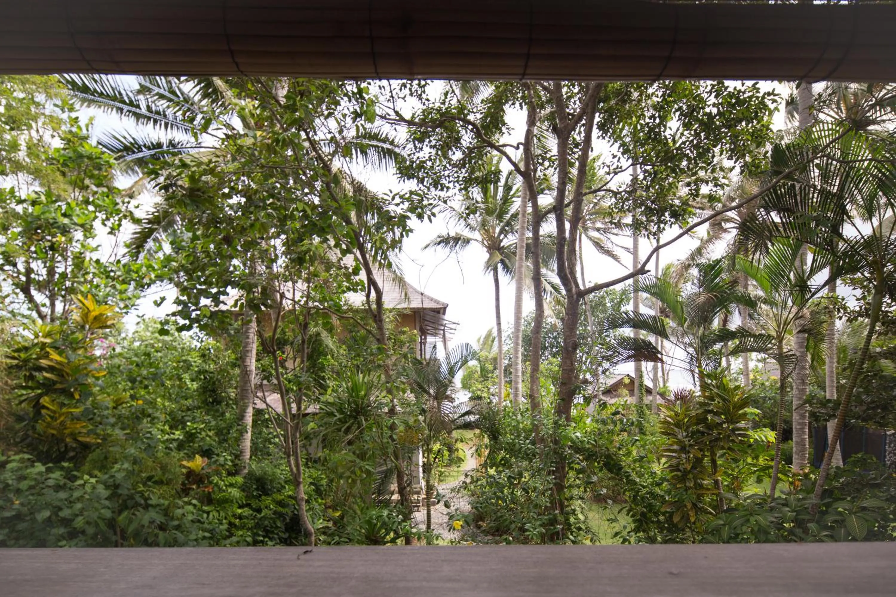 Garden view in Pondok Pisang Candidasa