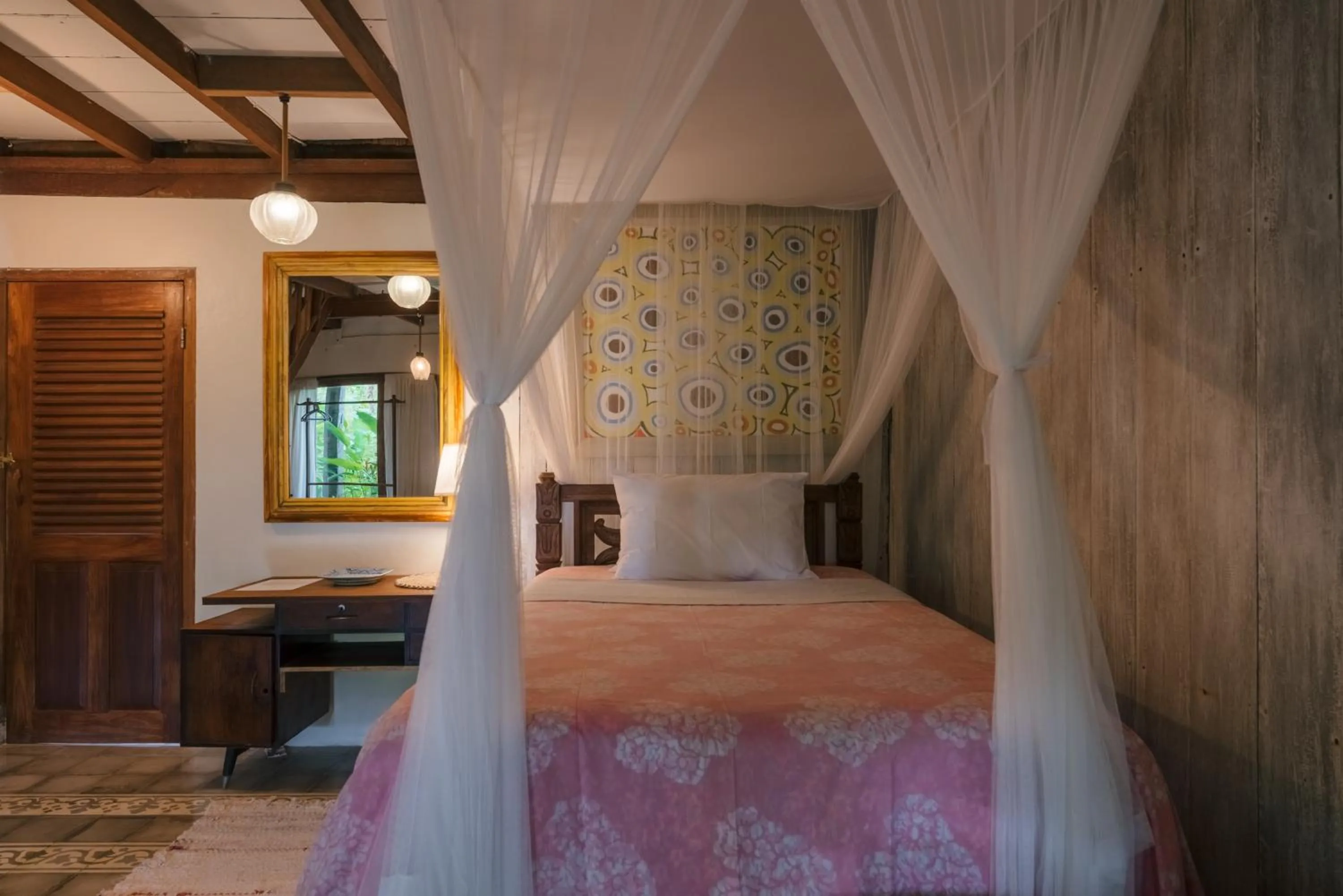 Bed in Pondok Pisang Candidasa