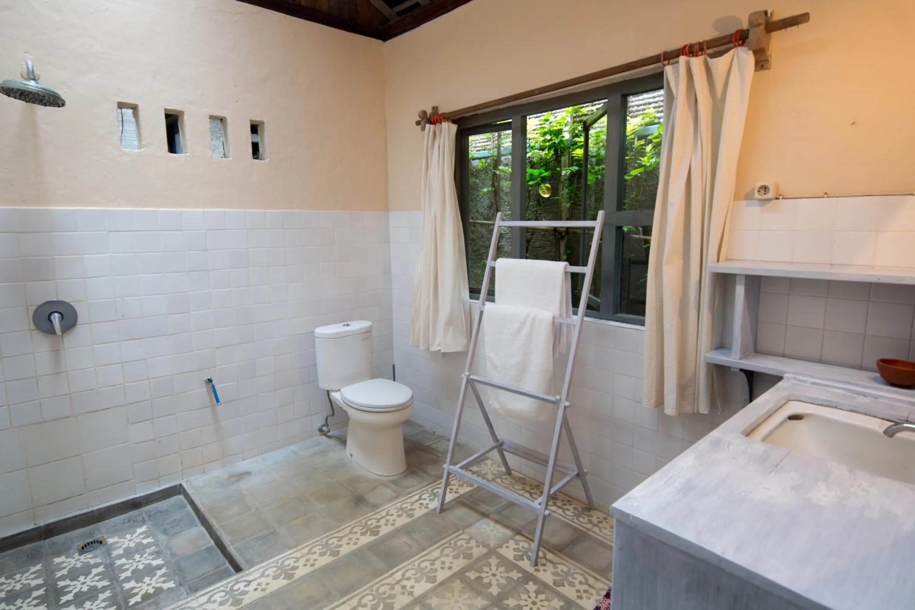 Bathroom in Pondok Pisang Candidasa