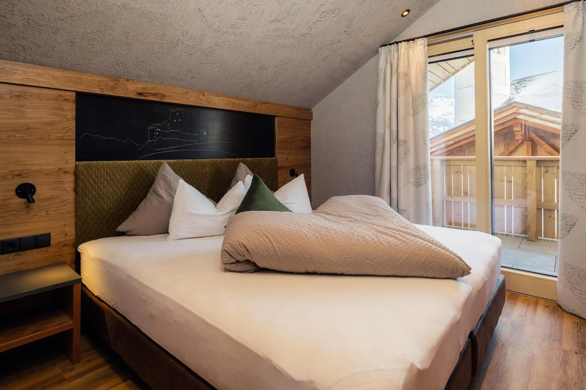 Bedroom, Bed in Die Reblaus