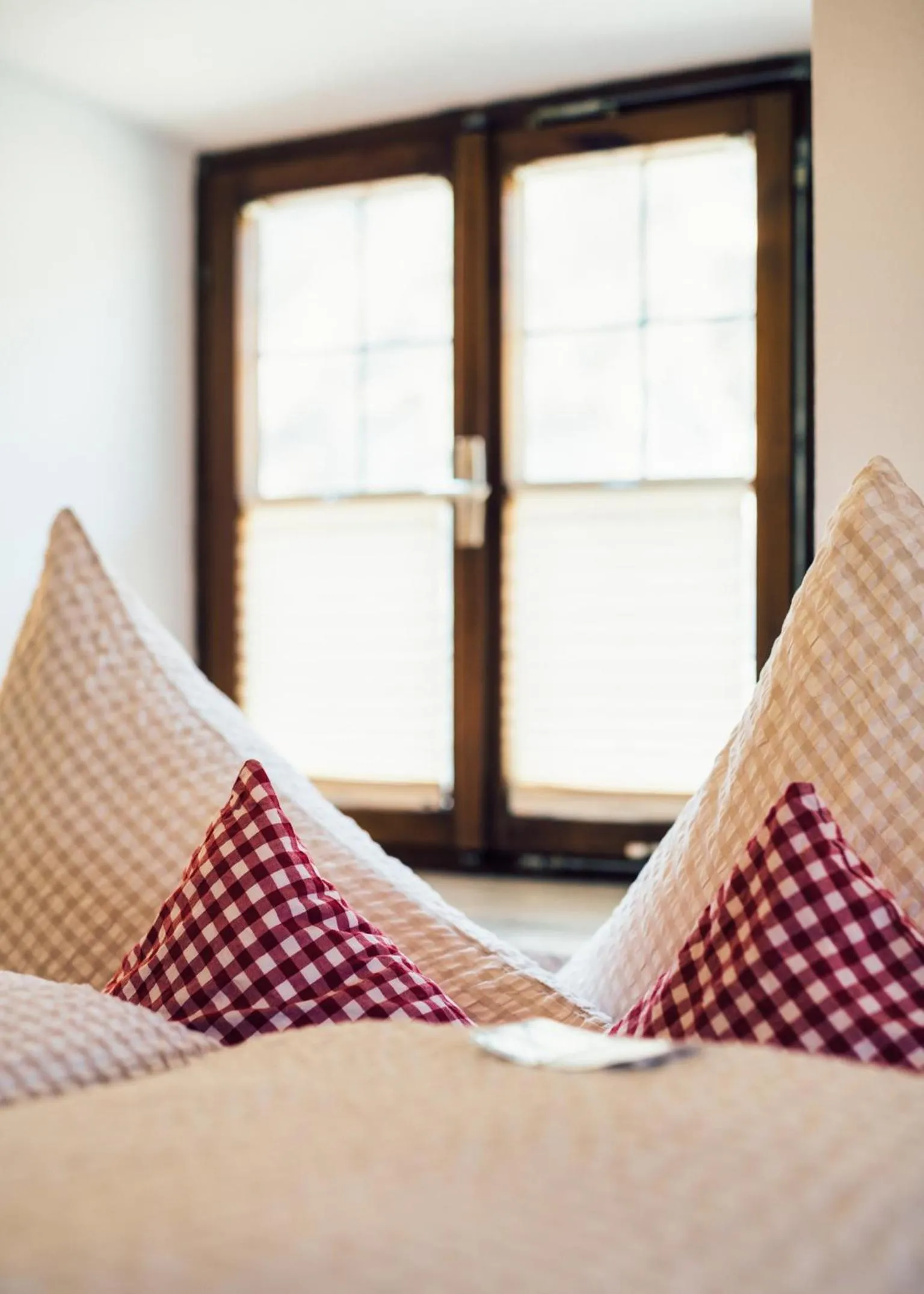 Bedroom, Bed in Die Reblaus