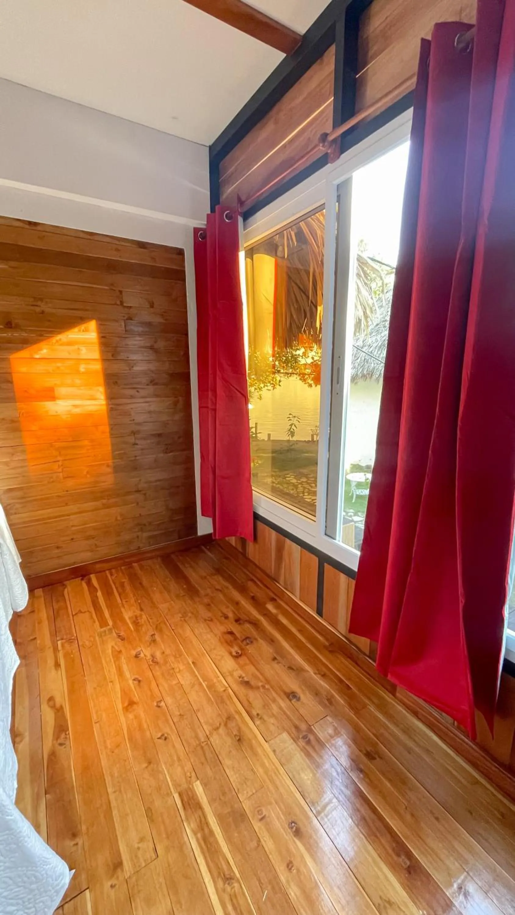 Photo of the whole room in Mayan Spirit