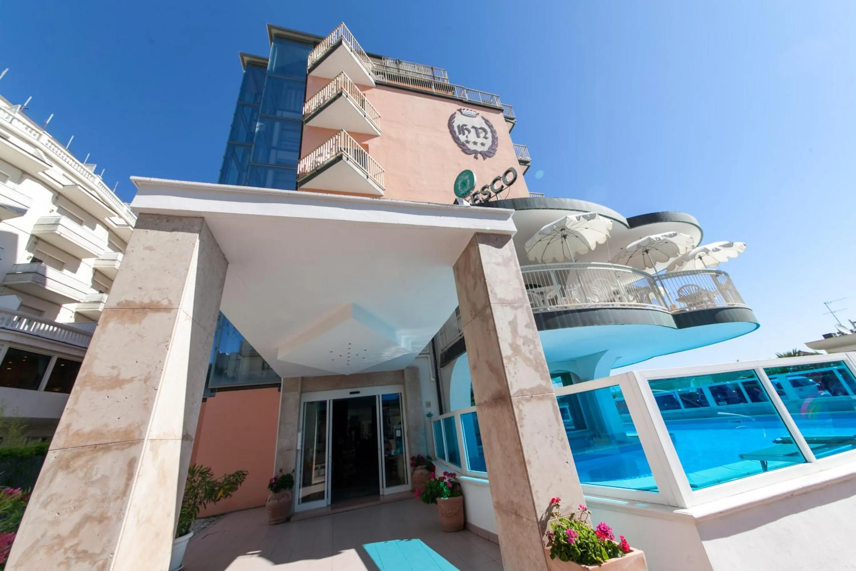Facade/entrance in Hotel Negresco