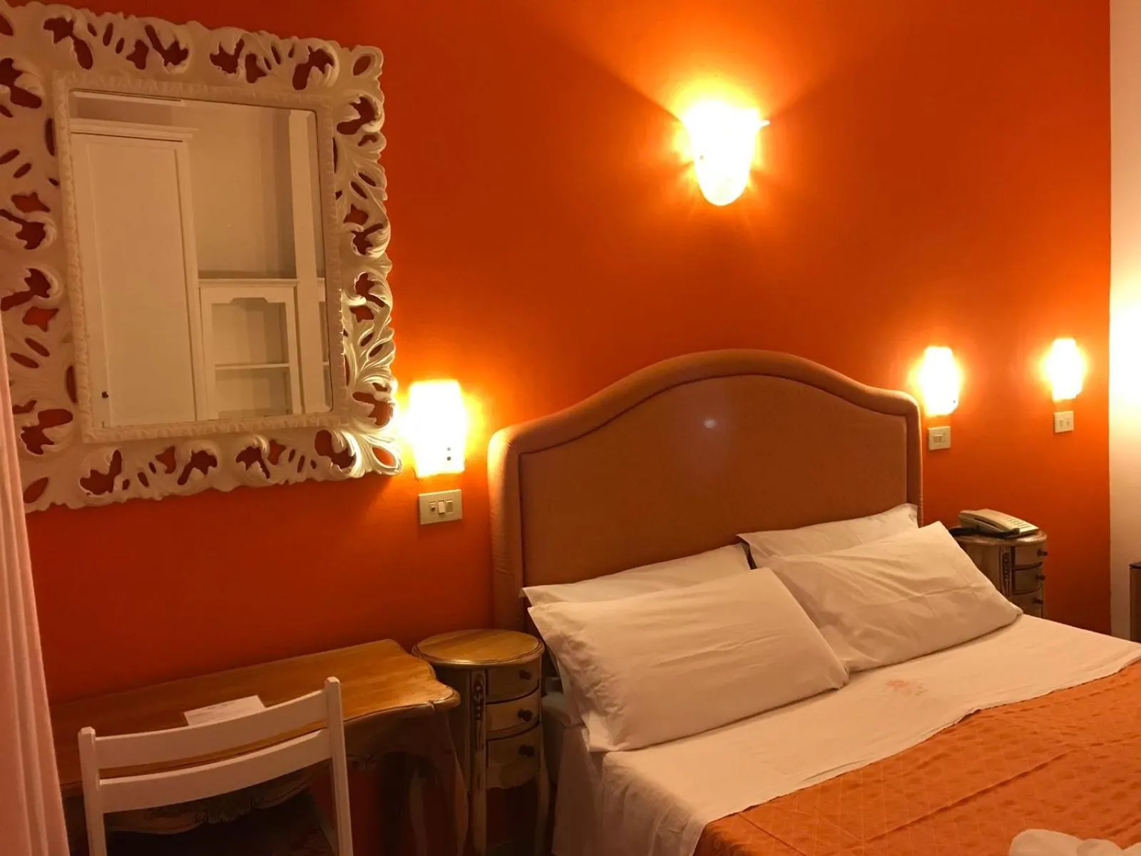 Bed in Hotel Negresco