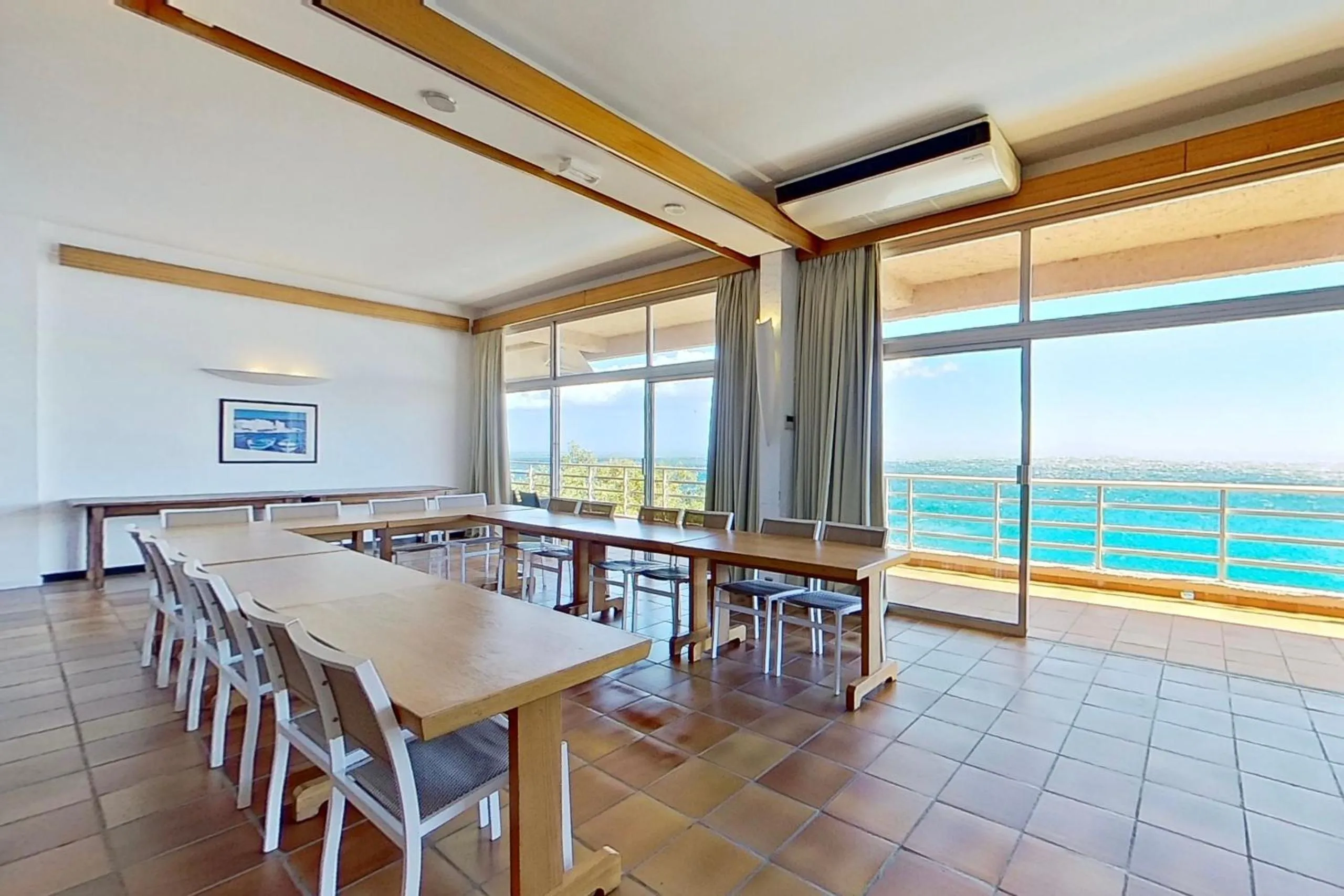 Banquet/Function facilities in Alivi