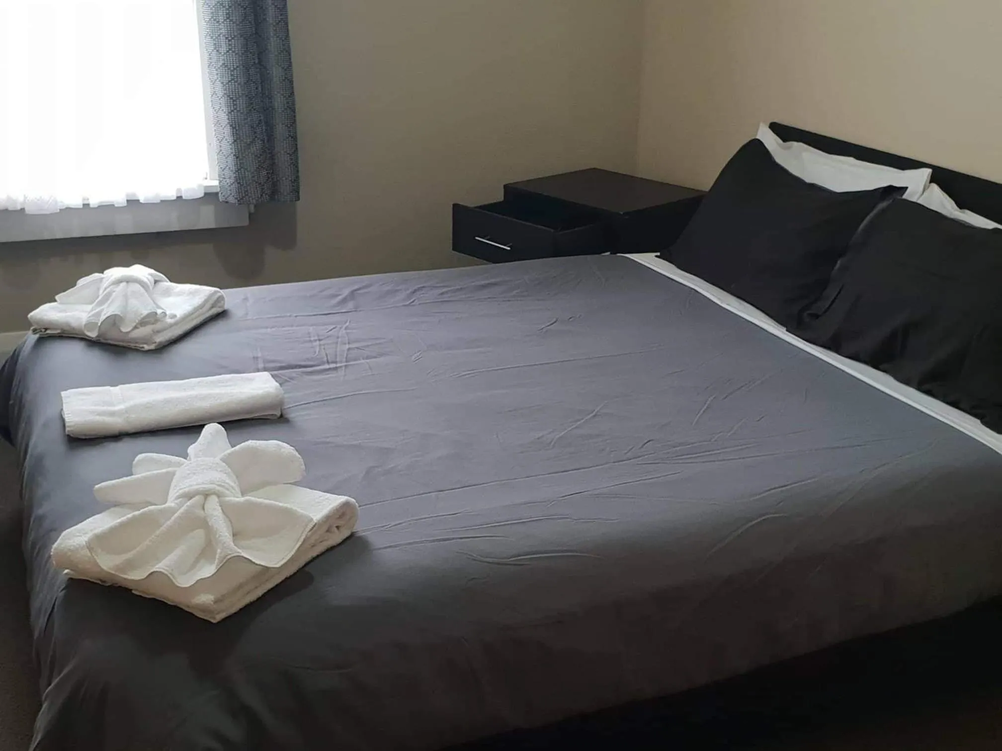 Bed in Gretna Hotel Taihape