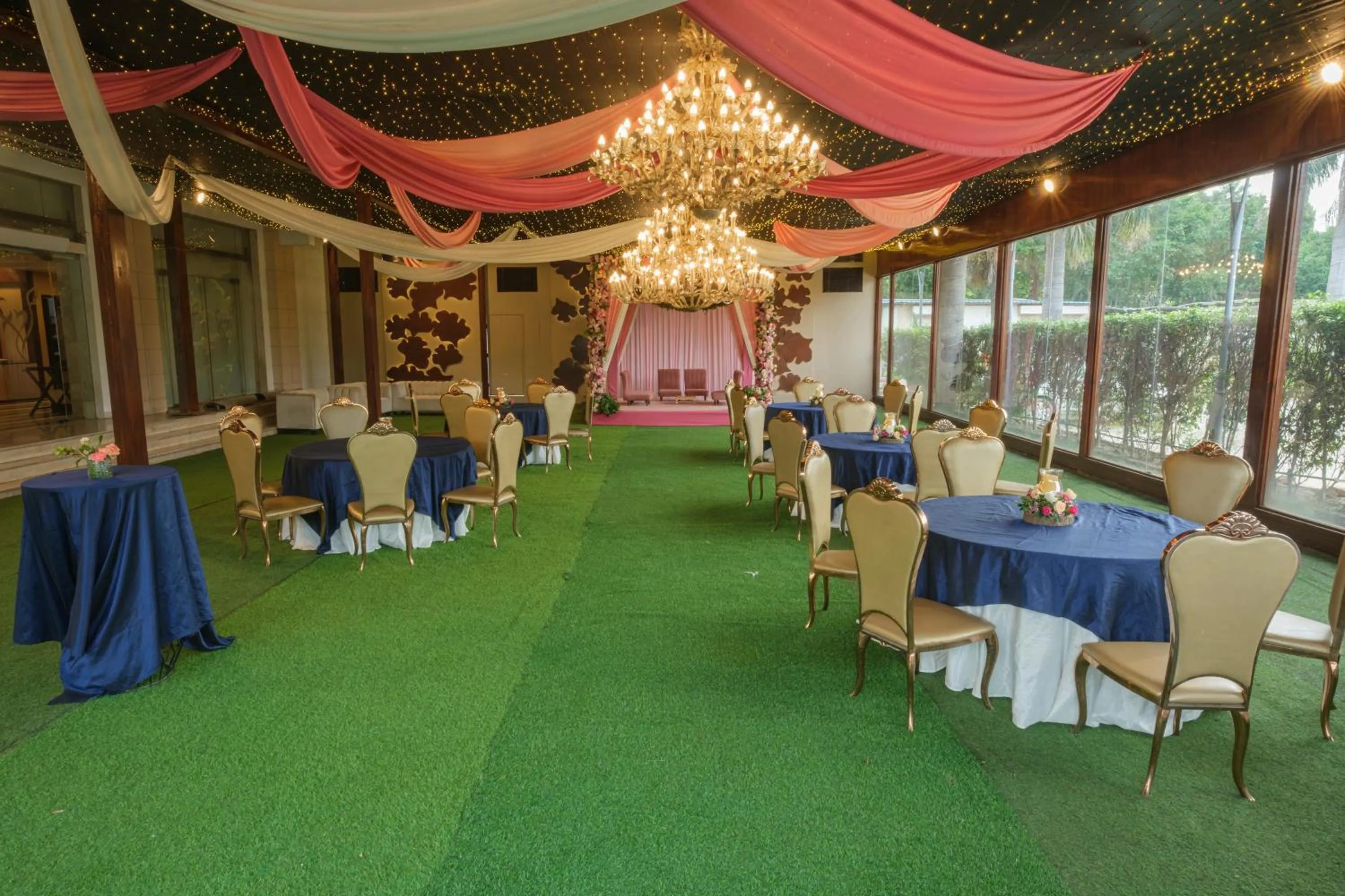 Banquet/Function facilities in Opulent by Udman Chhattarpur