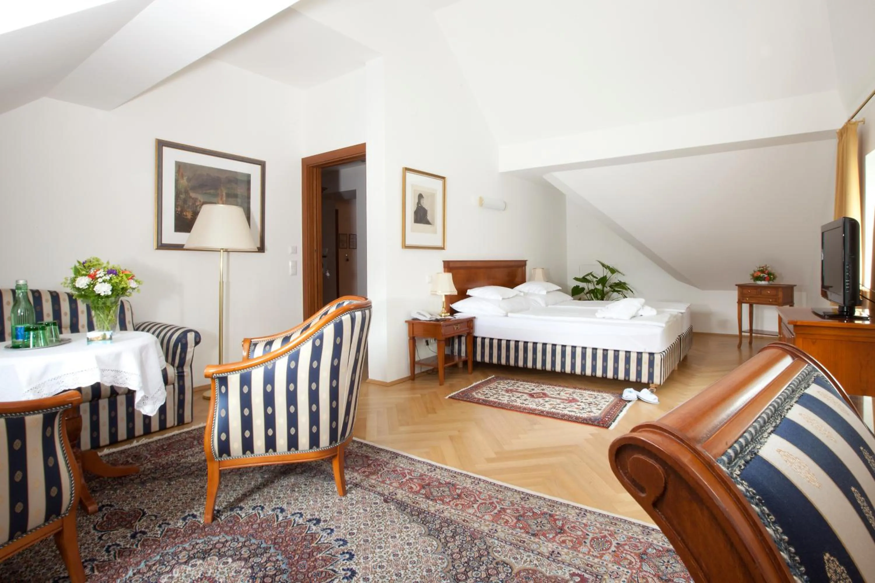 Bed in Hotel Richard Löwenherz