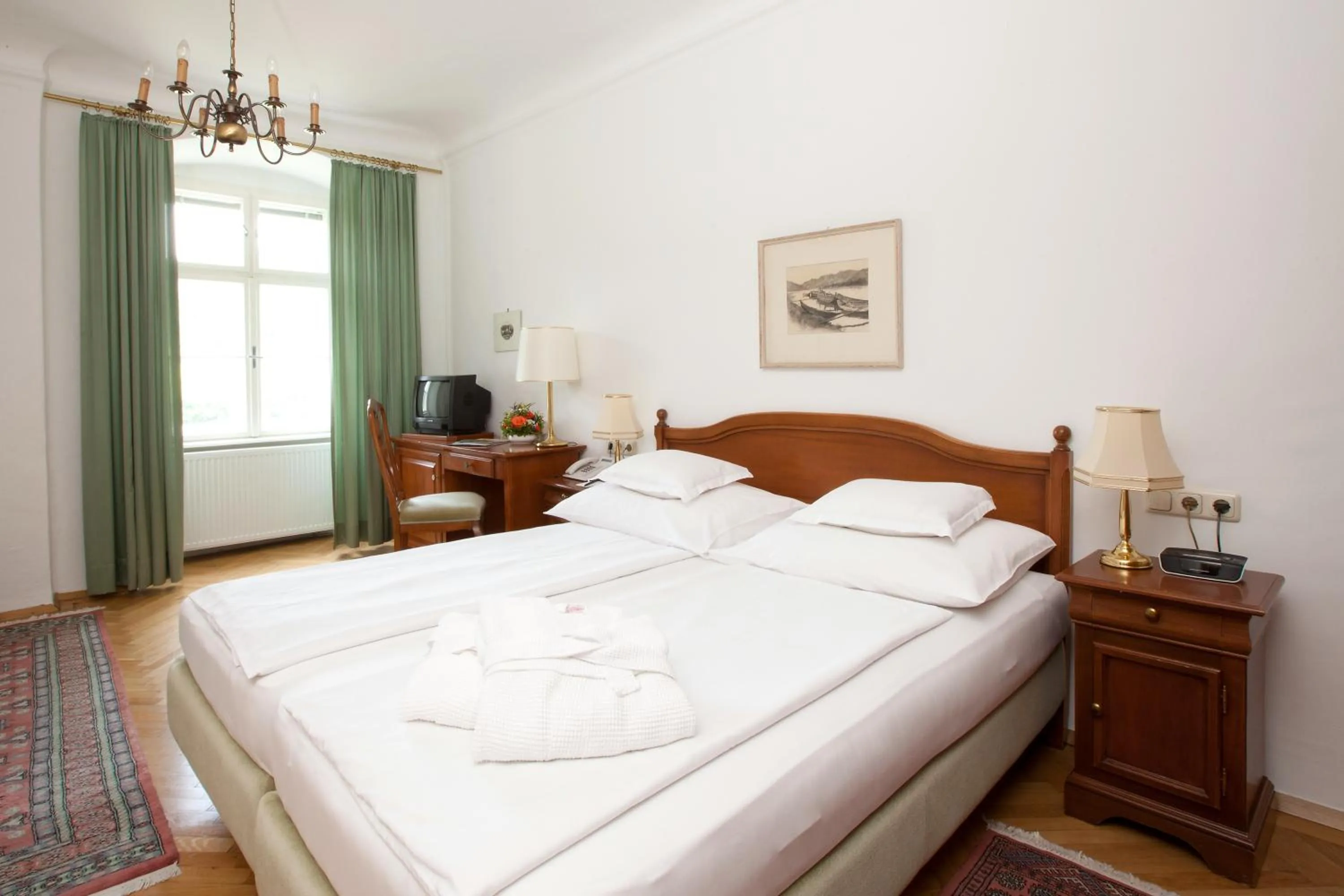 Bed in Hotel Richard Löwenherz