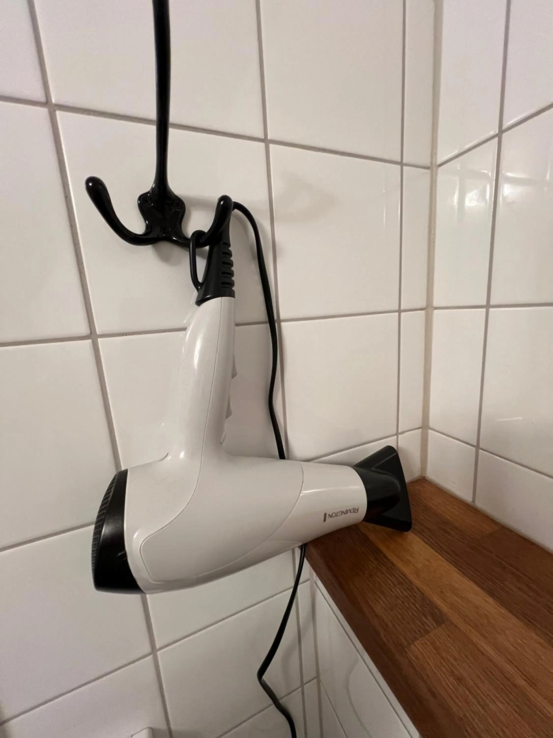 hair dryier in Hostel Dalagatan