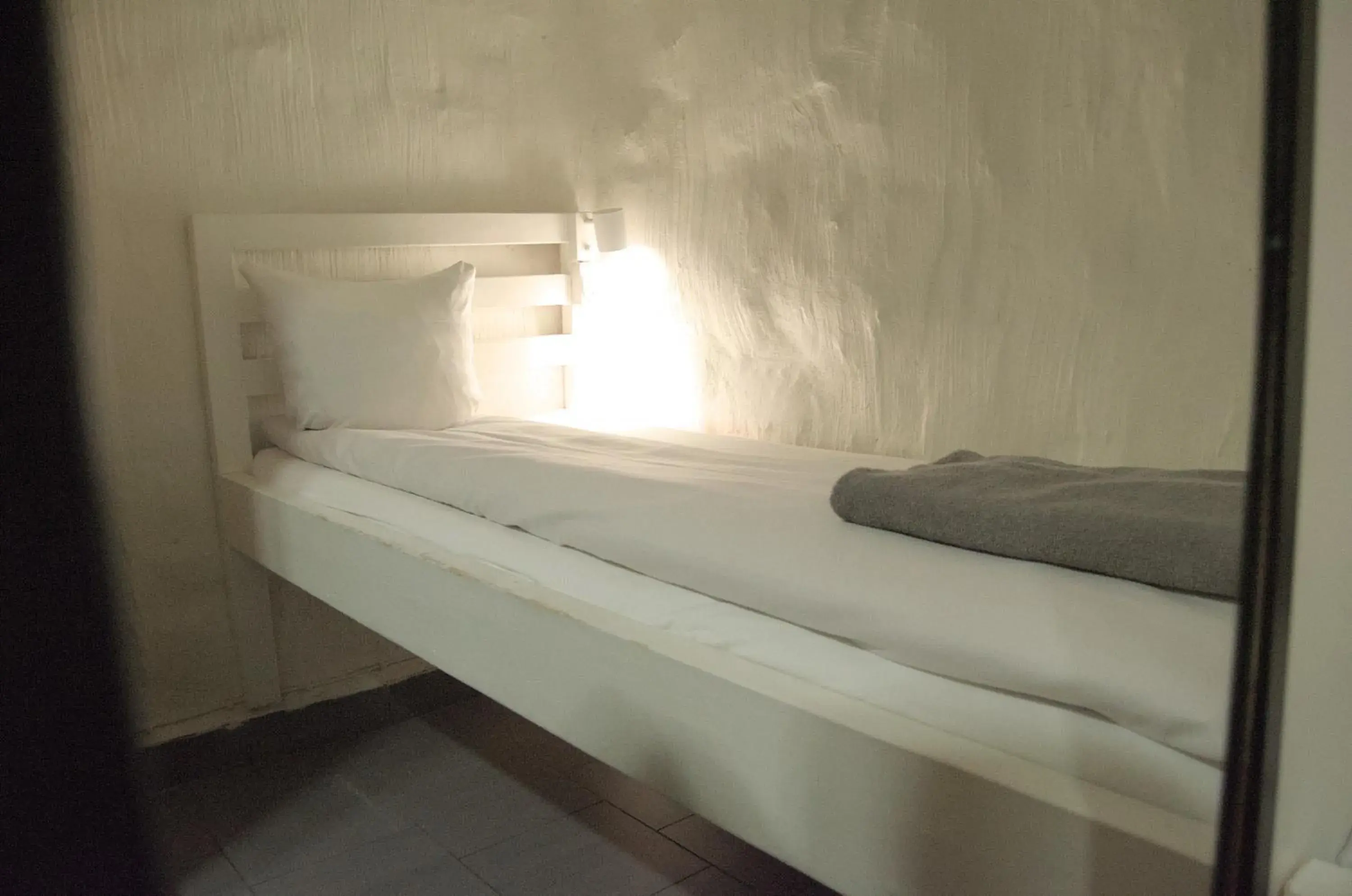 Small Single Room in Hostel Dalagatan Small Single Room in Hostel Dalagatan