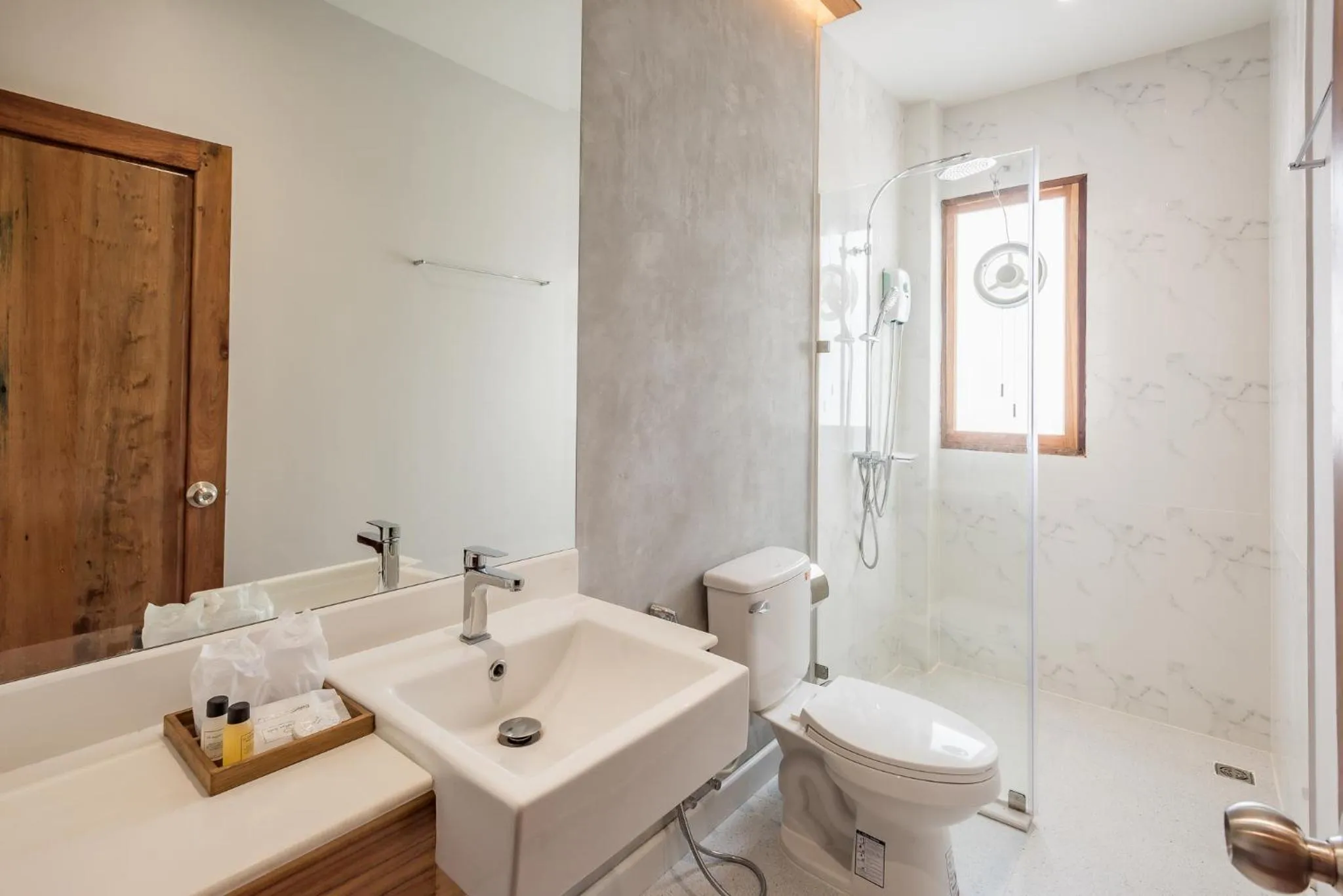 Bathroom in U Chiangkhan