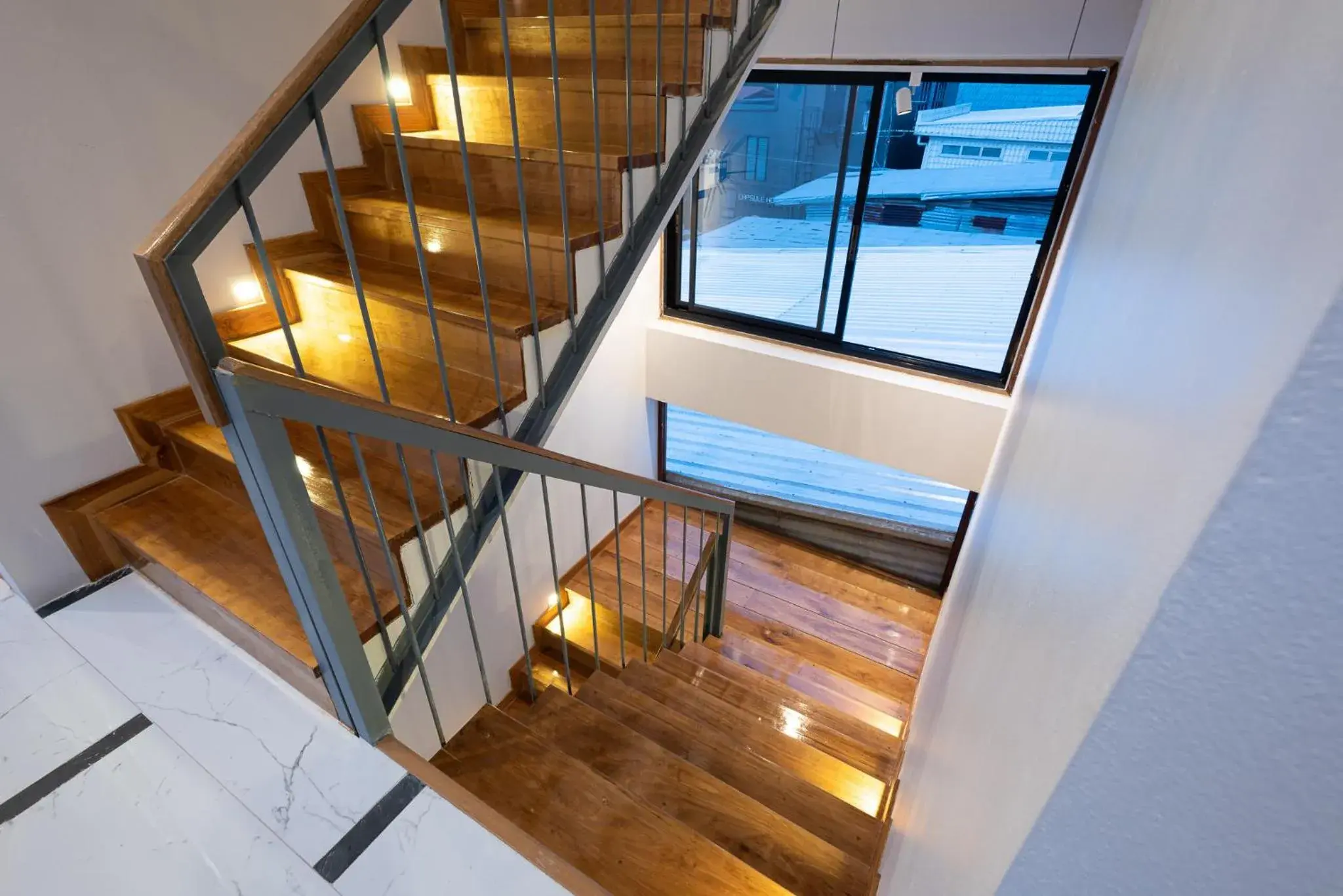 Inner courtyard view in U Chiangkhan Inner courtyard view in U Chiangkhan