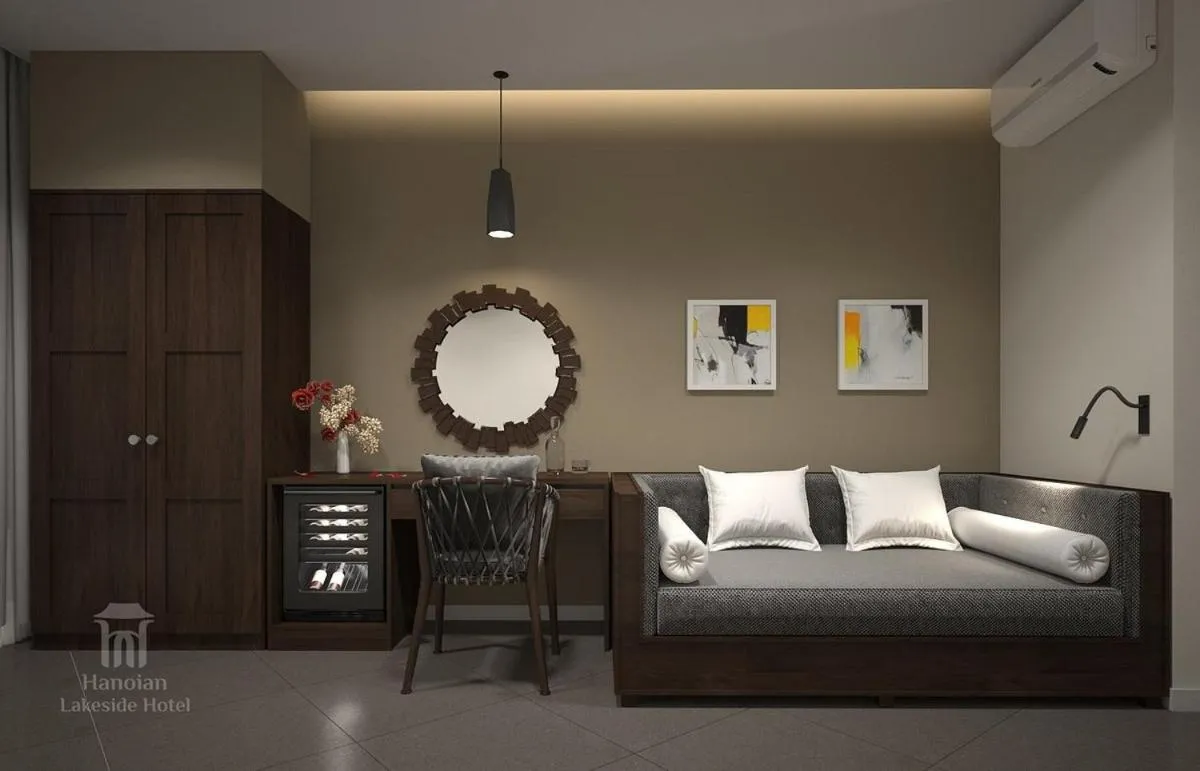 Living room, Bed in Hanoi Lakeside Premium Hotel & Travel