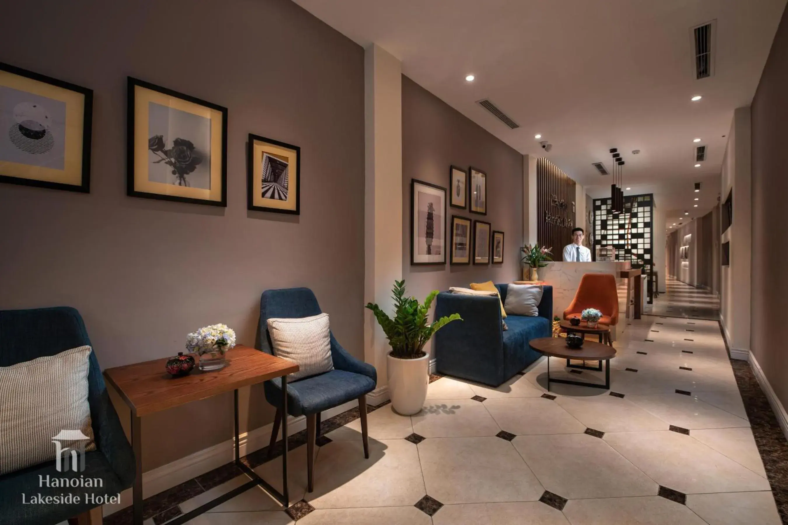 Lobby or reception in Hanoi Lakeside Premium Hotel & Travel Lobby or reception in Hanoi Lakeside Premium Hotel & Travel