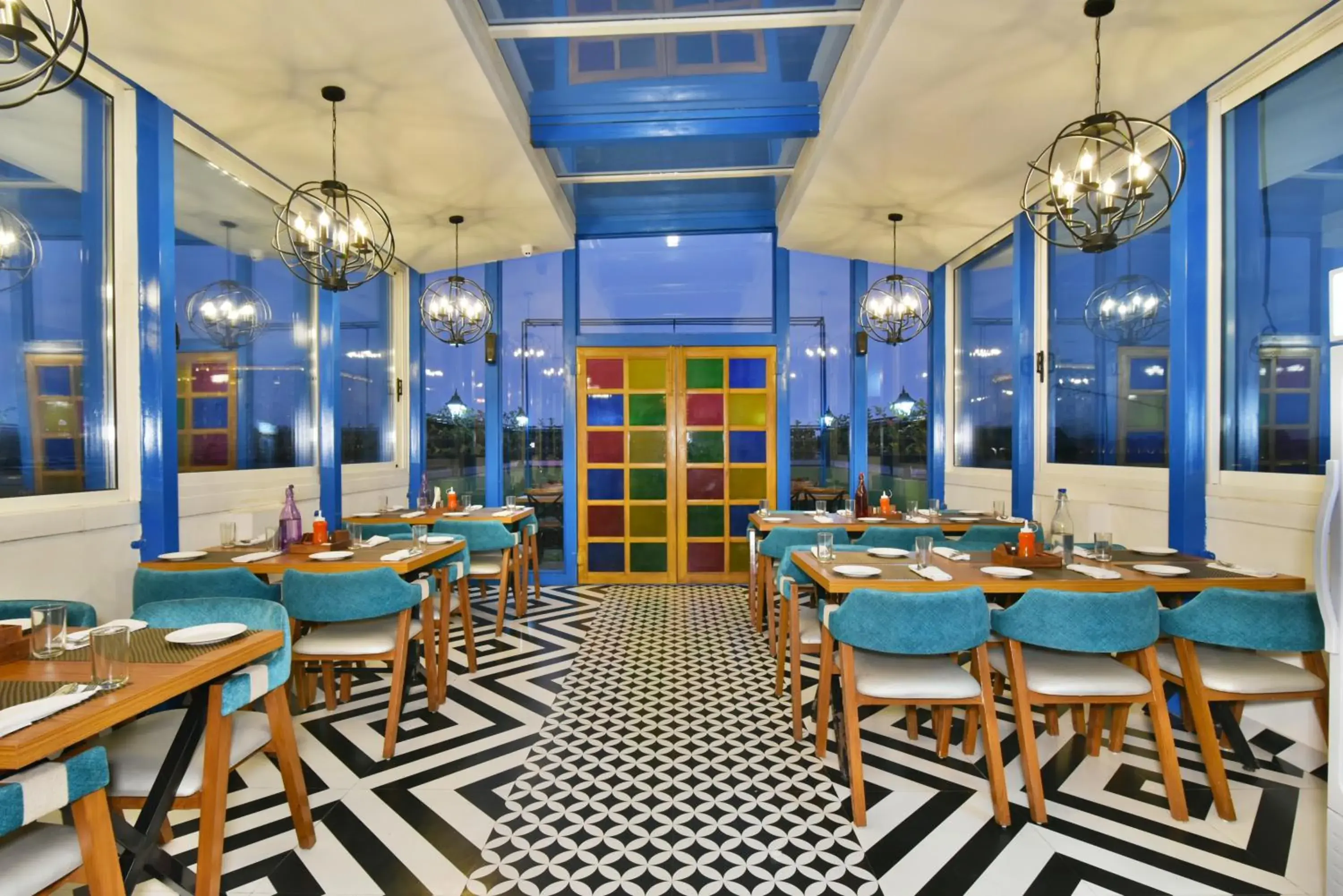 Restaurant/places to eat in Hotel Infa - 400m From Golden Temple Restaurant/places to eat in Hotel Infa - 400m From Golden Temple