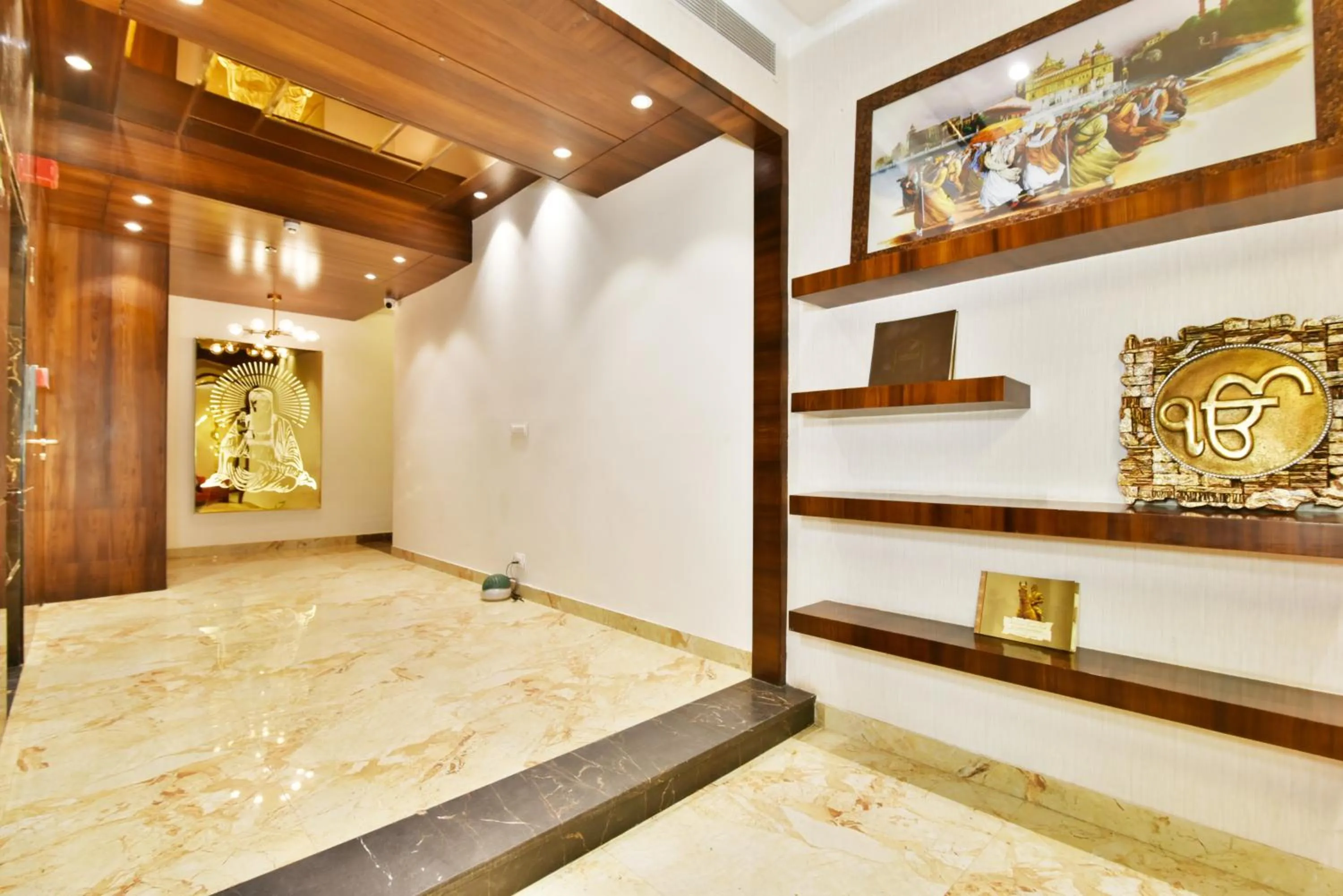 Lobby or reception, Bed in Hotel Infa - 400m From Golden Temple