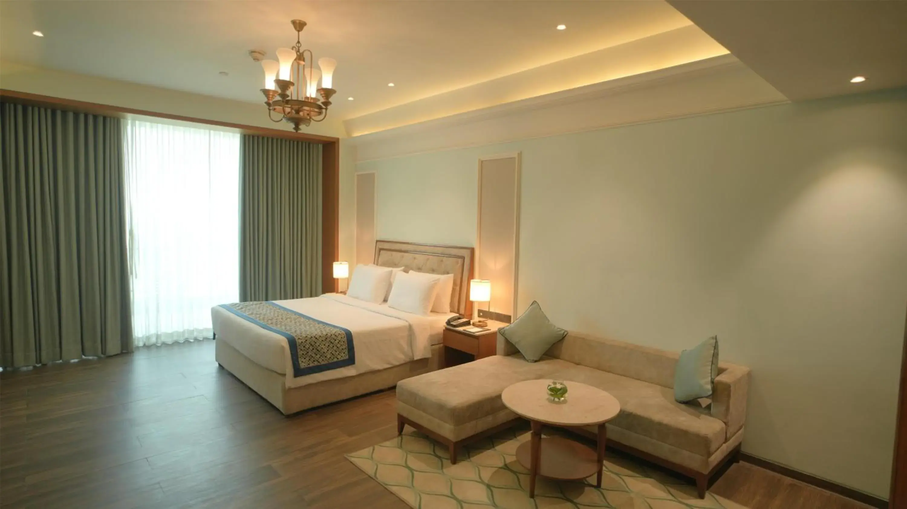 Gift City Club, a member of Radisson Individuals Gift City Club, a member of Radisson Individuals