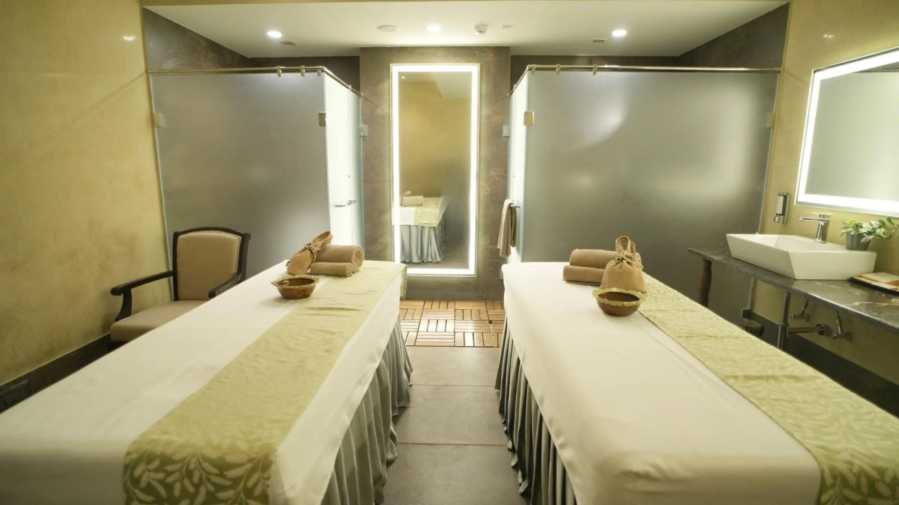 Massage, Bed in Gift City Club, a member of Radisson Individuals