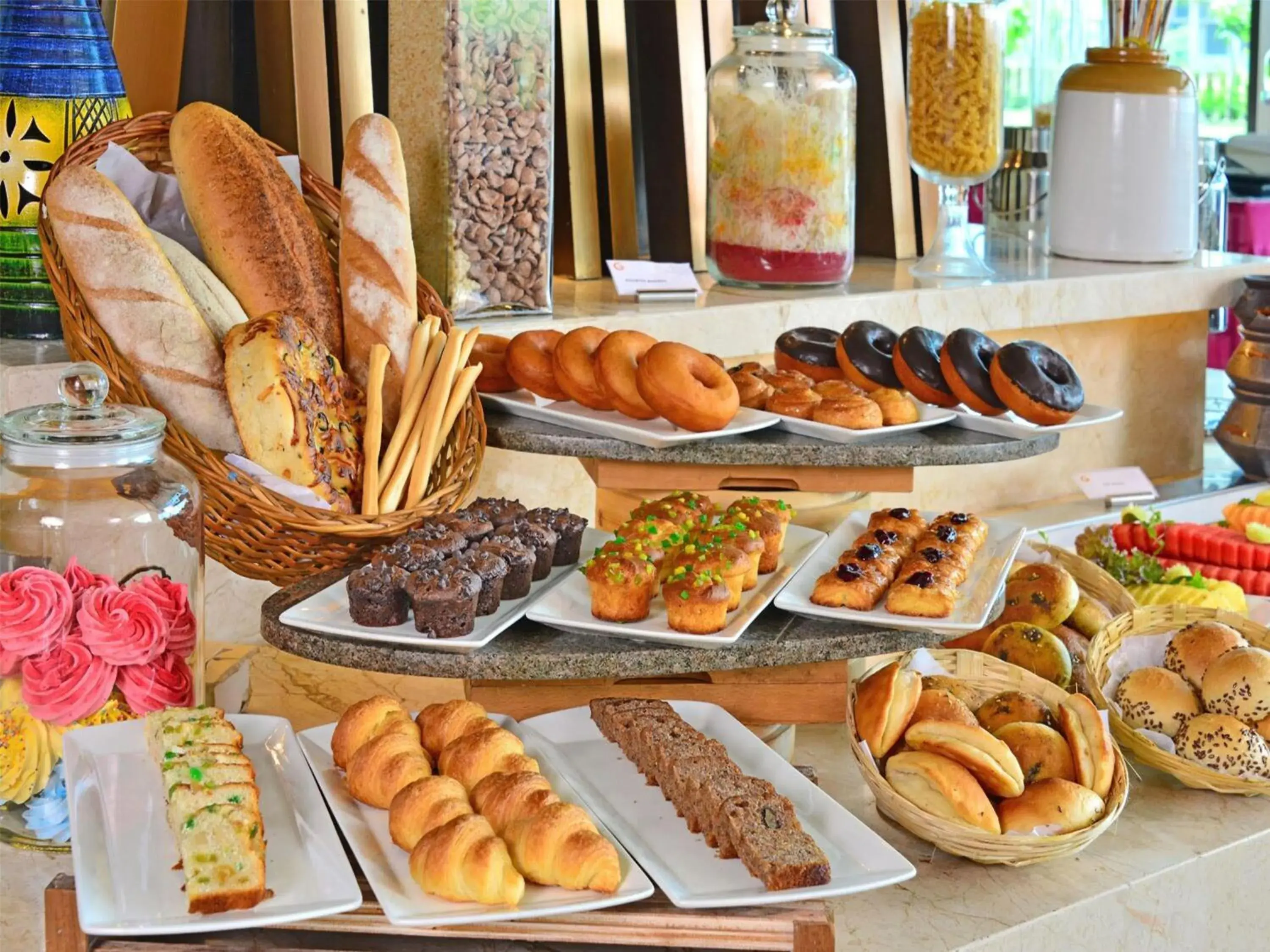 Breakfast in Gift City Club, a member of Radisson Individuals Breakfast in Gift City Club, a member of Radisson Individuals