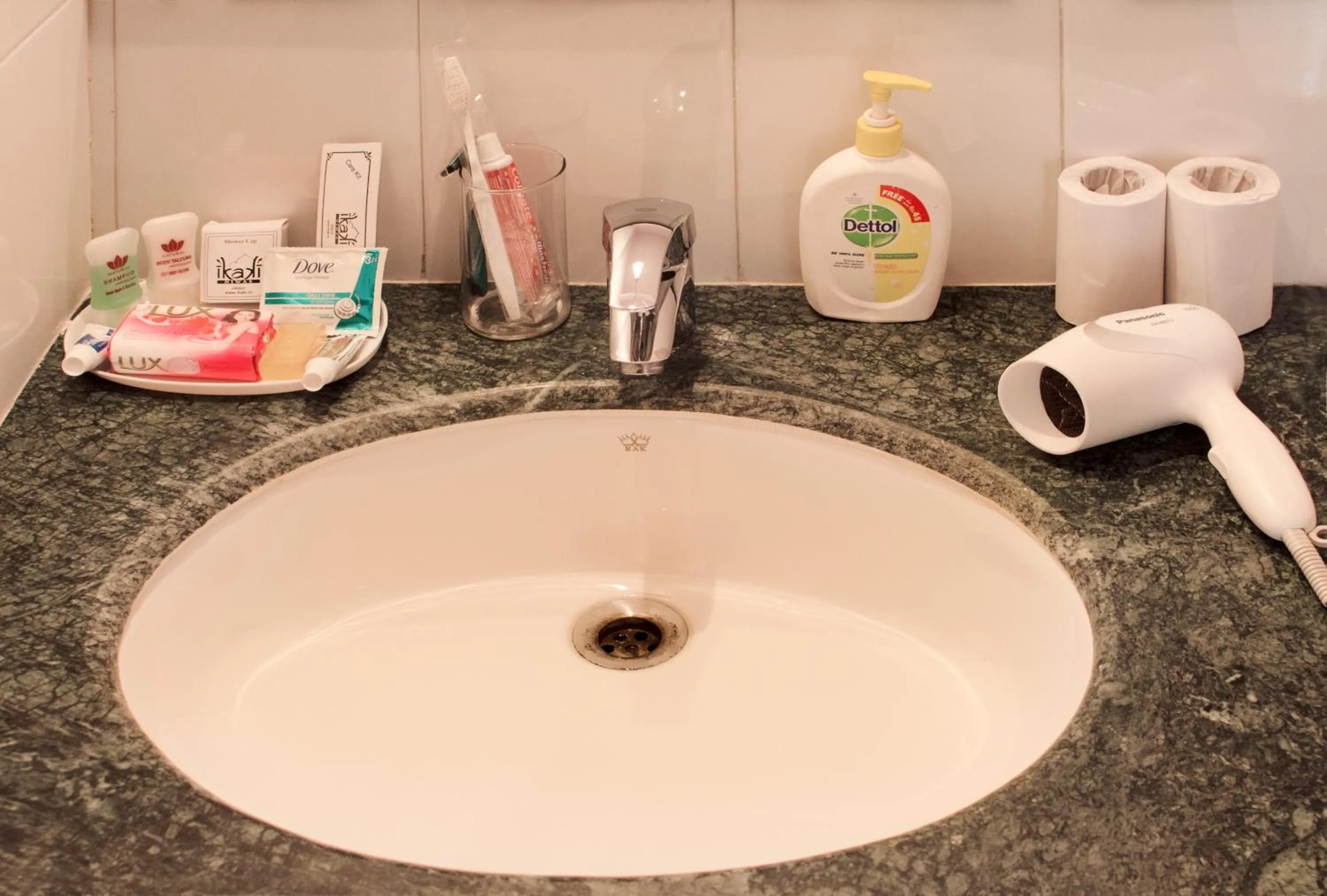 Bathroom in Ikaki Niwas - A Heritage Boutique Hotel