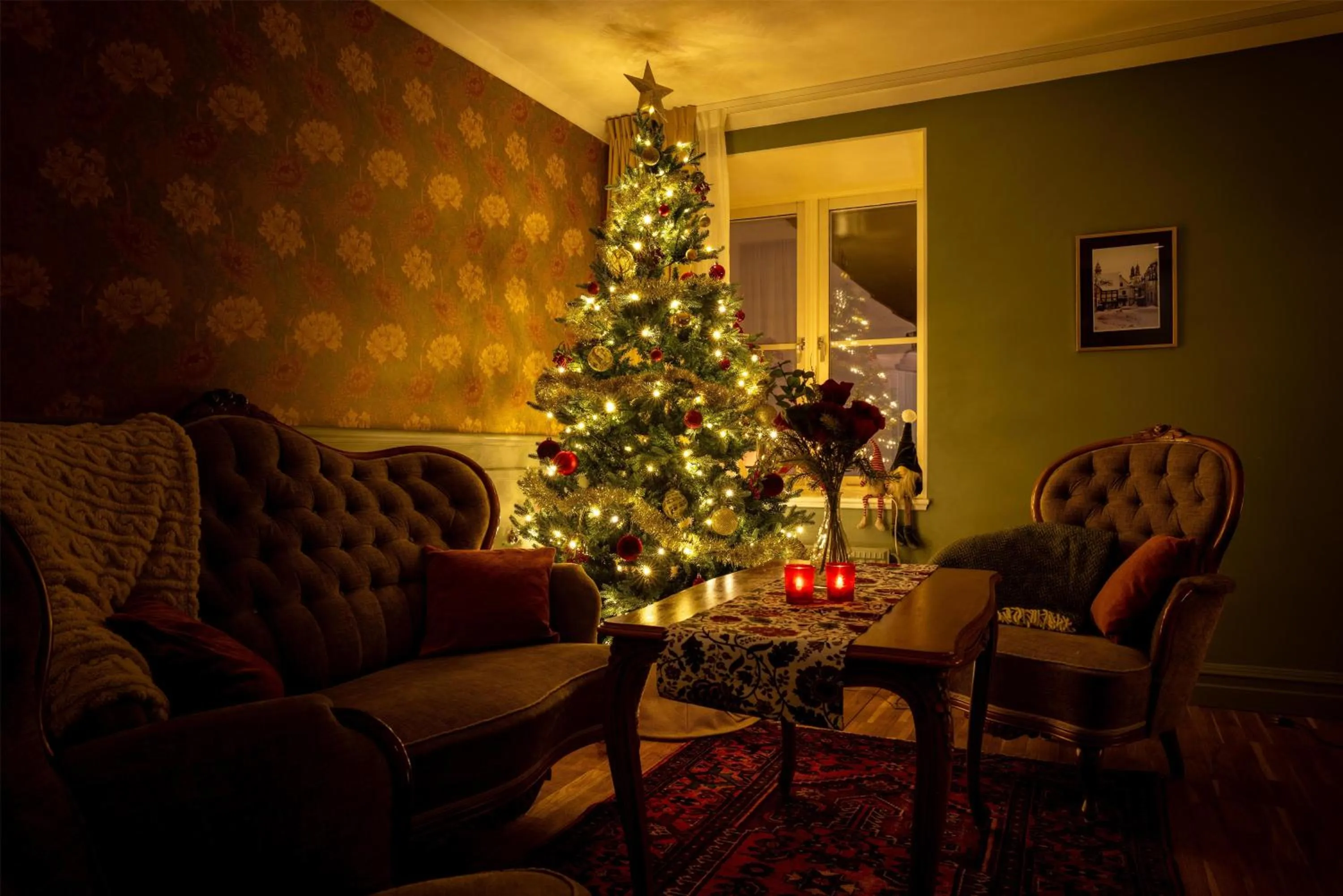 Bedroom in Best Western Strand Hotel