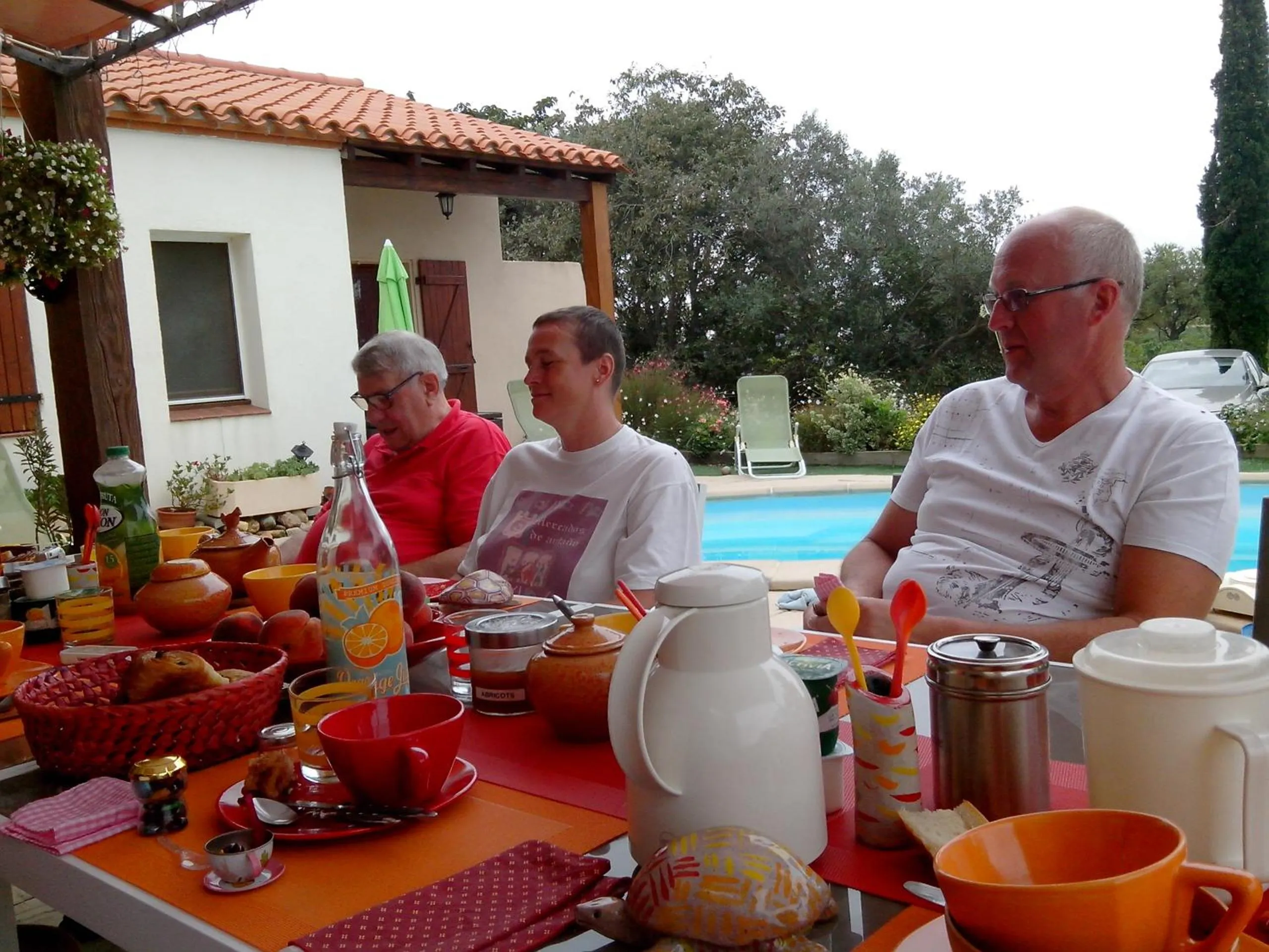 Breakfast in MAS SOLEIL ET VIGNES