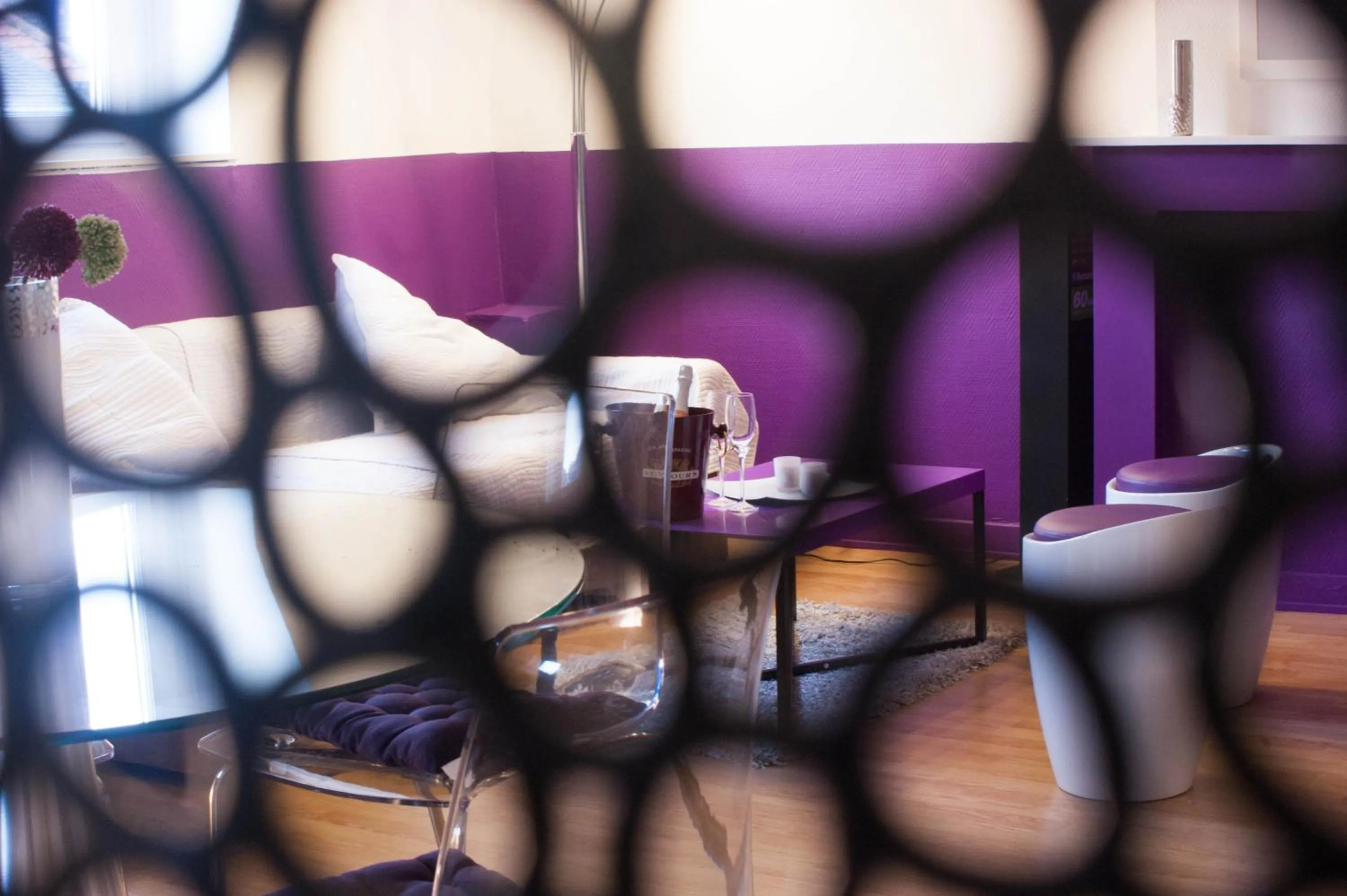 Photo of the whole room in Les studios de la grand Place