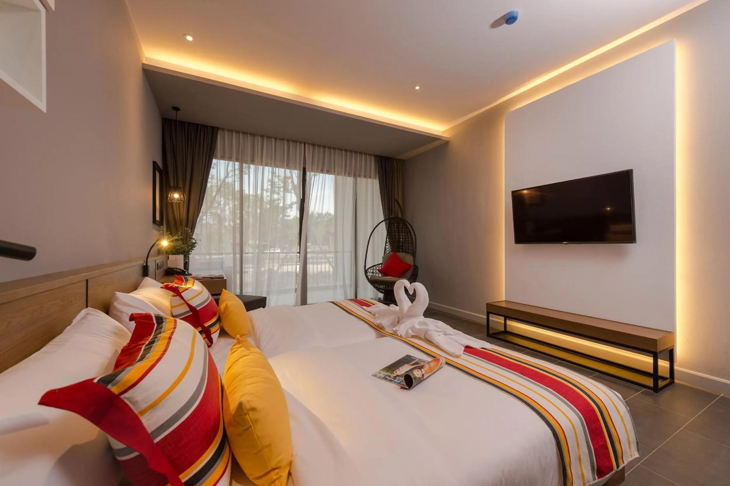 Patio, Bed in The Gallery Hotel Nai Harn