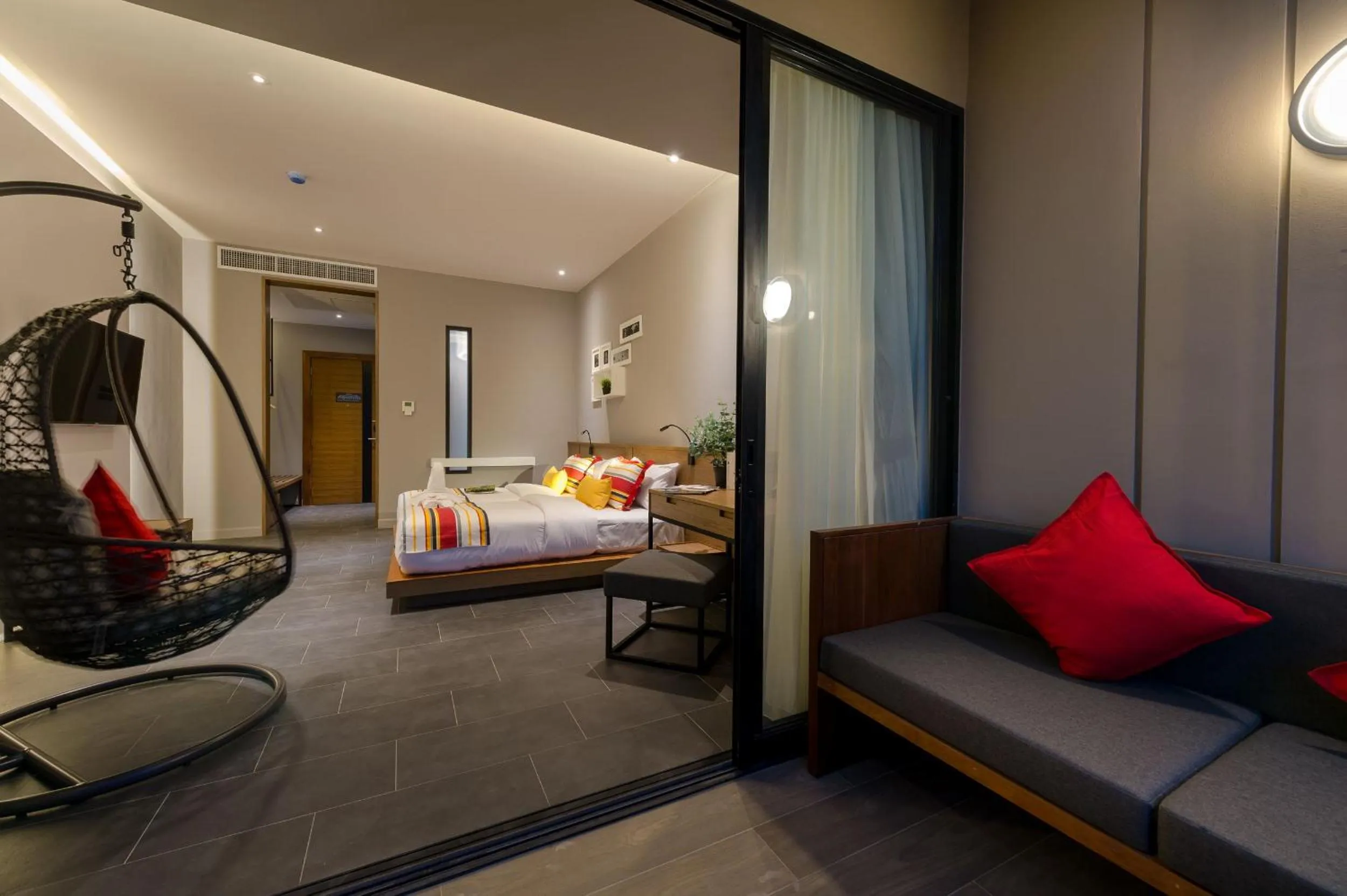 Balcony/Terrace, Bed in The Gallery Hotel Nai Harn