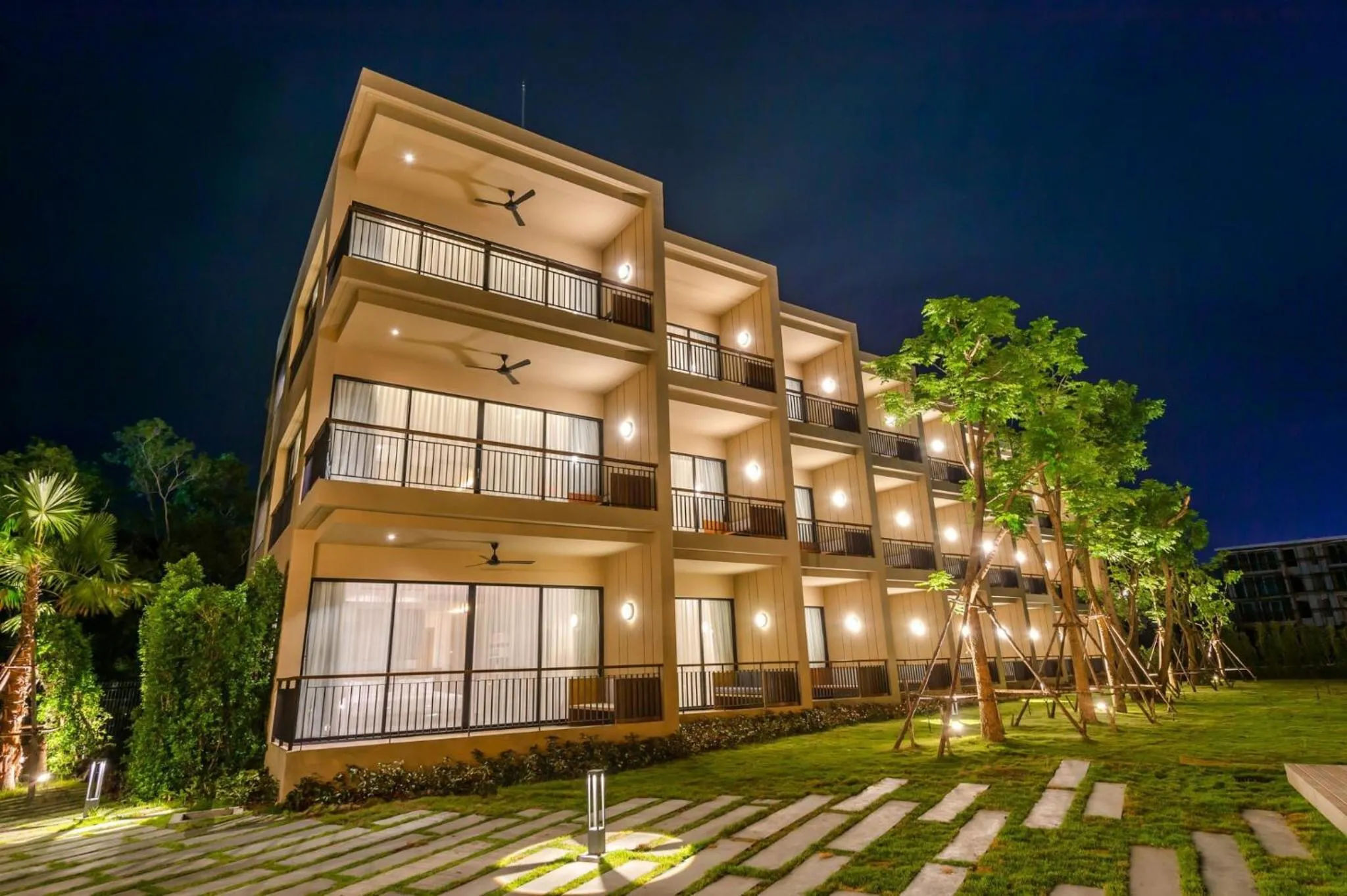 Garden in The Gallery Hotel Nai Harn
