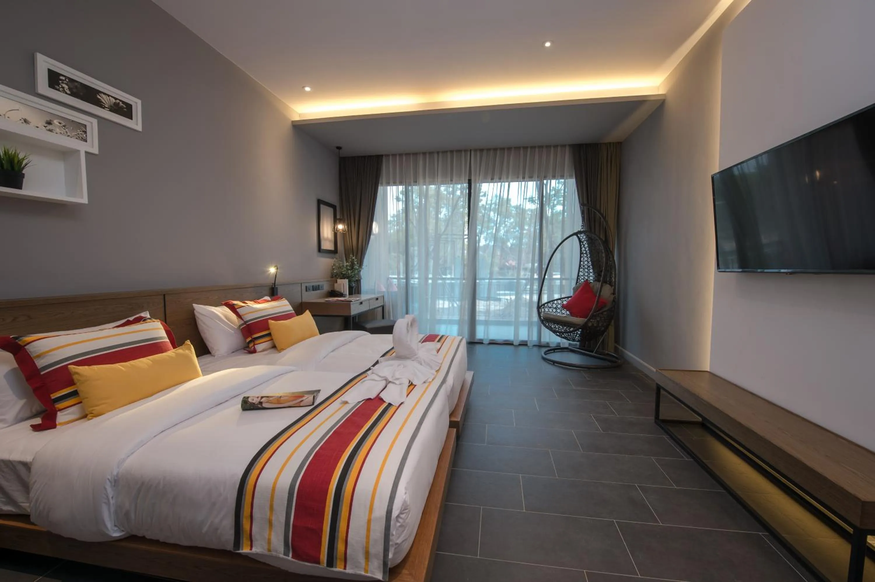 TV and multimedia, Bed in The Gallery Hotel Nai Harn