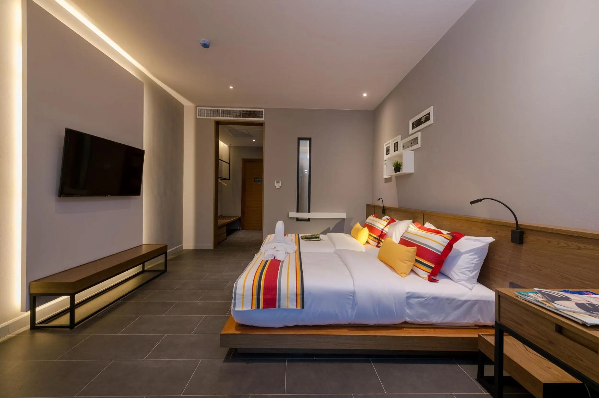 Patio, Bed in The Gallery Hotel Nai Harn