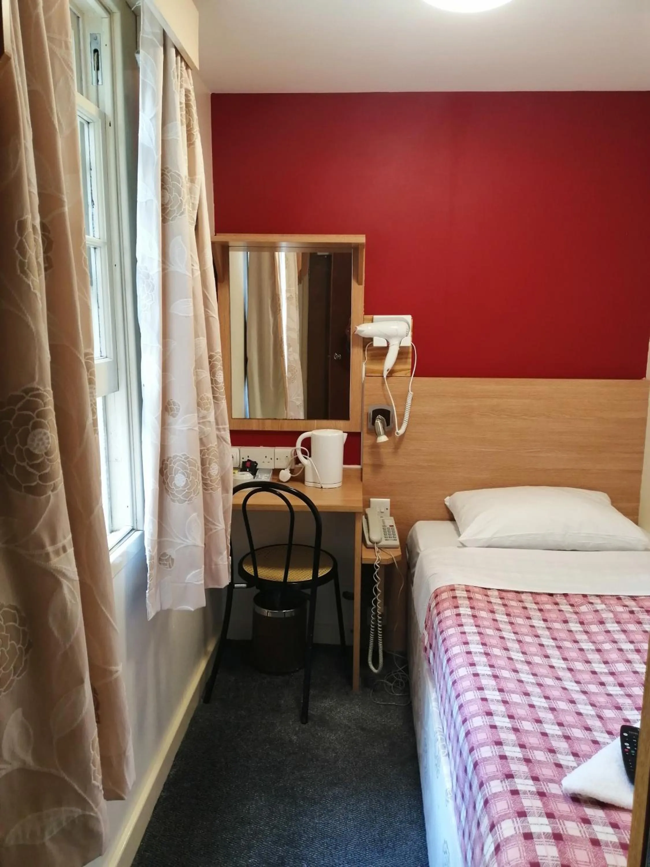 Other, Bed in Colliers Hotel