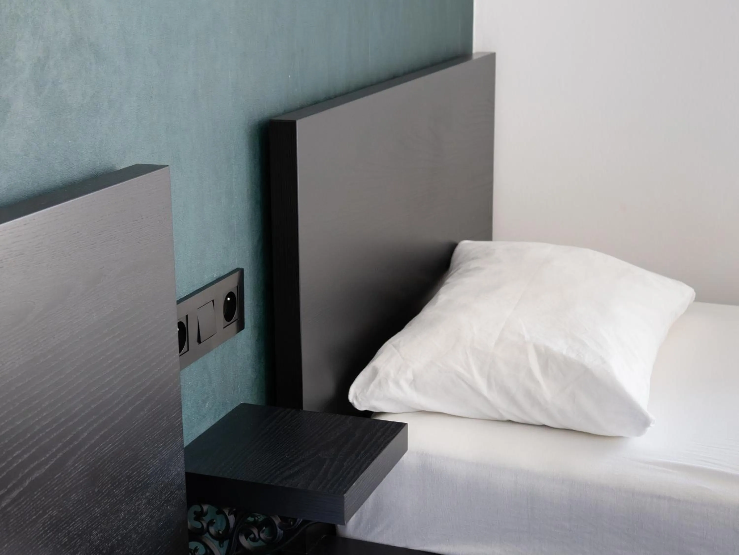 Bed in St Christopher's Inn Bruges - The Bauhaus