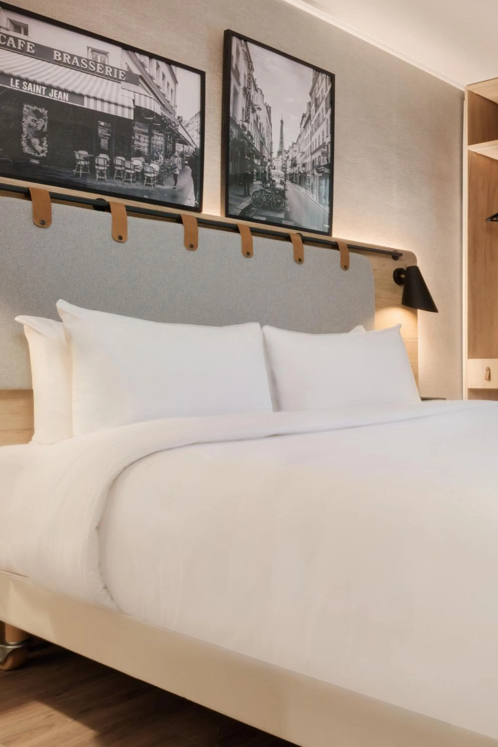 Bed in Campanile Dijon Centre - Gare