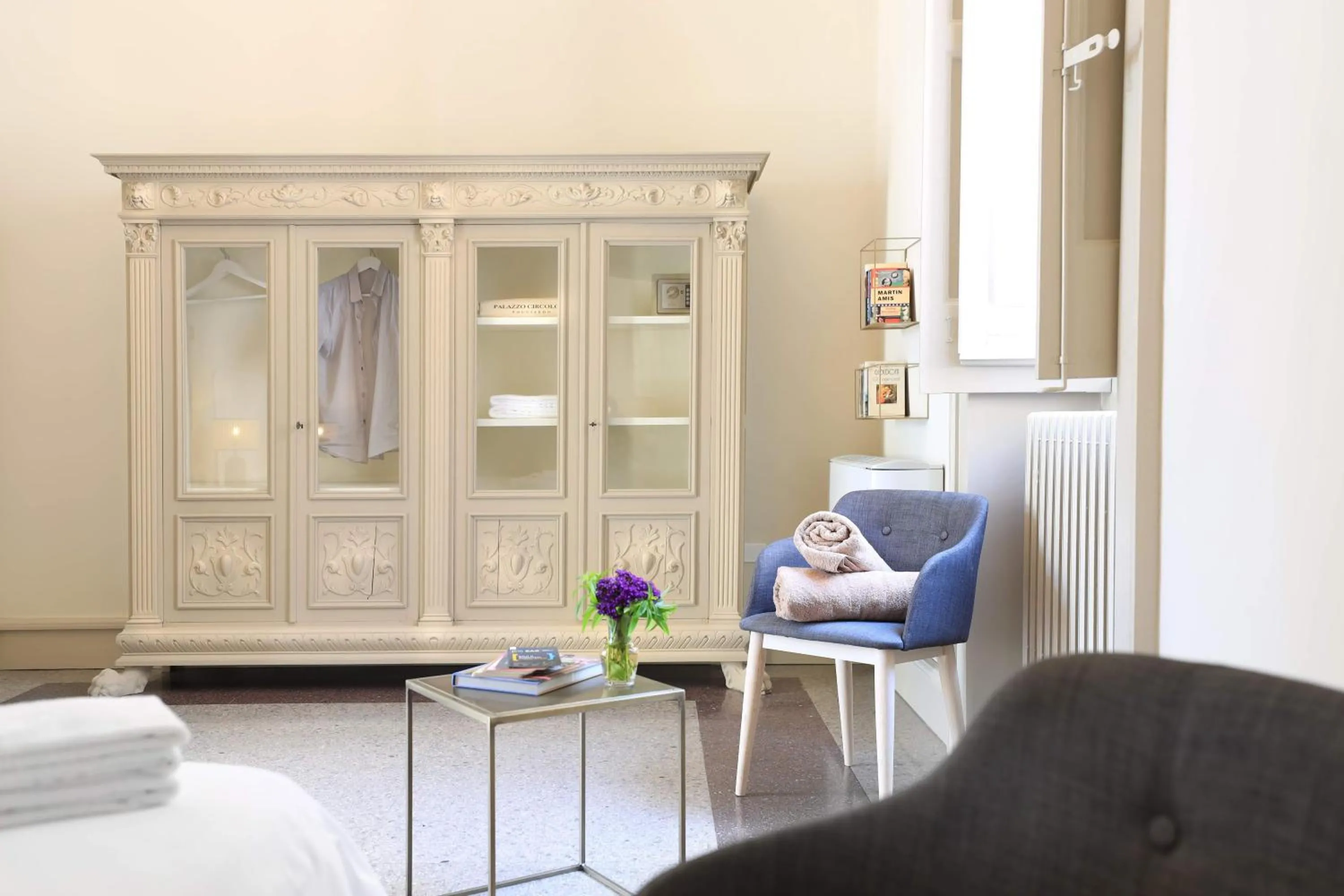 Bedroom, Bed in Palazzo Circolone