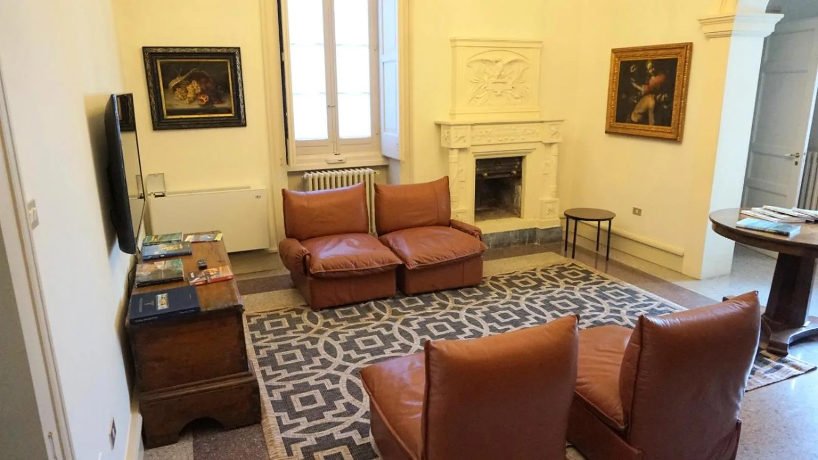 Seating area in Palazzo Circolone