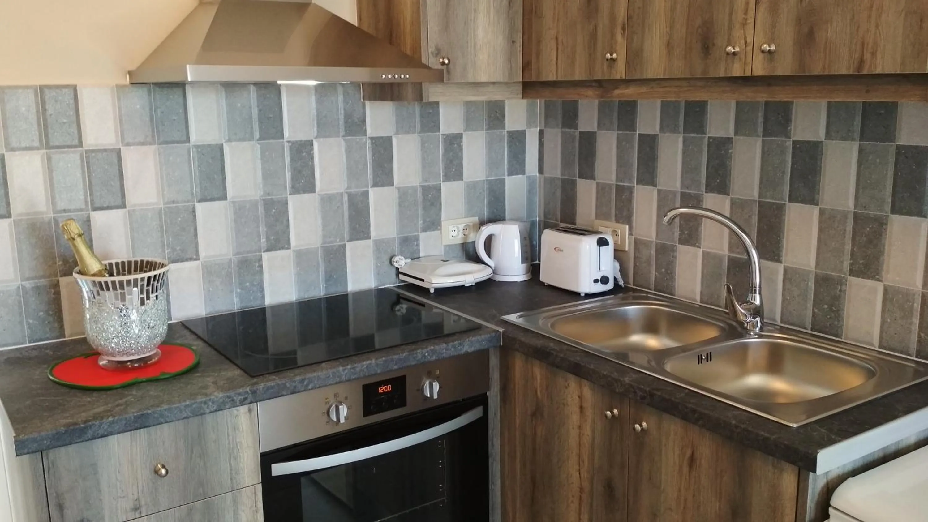 Coffee/tea facilities in Casa De Rosa Apartments & Studios